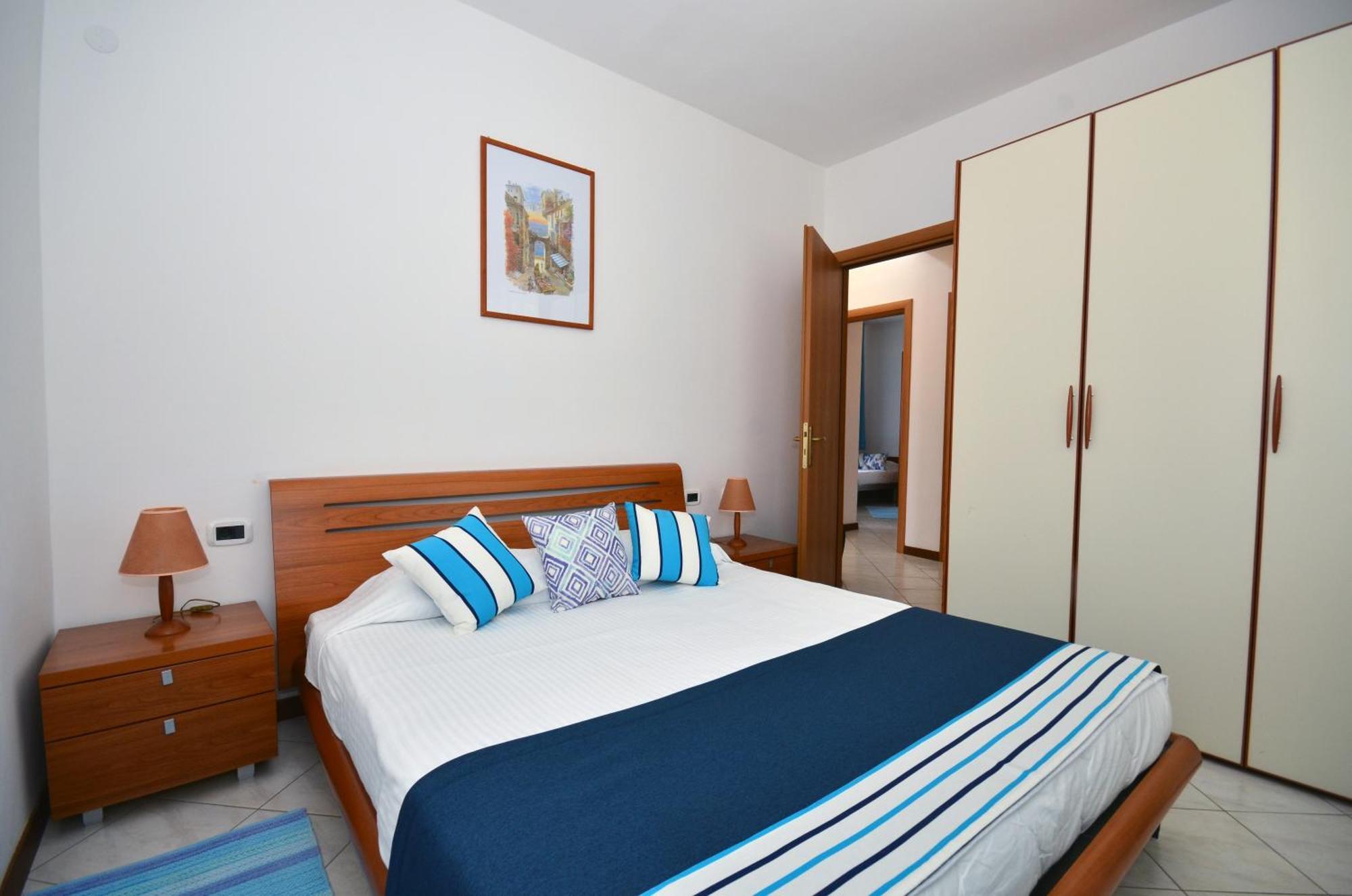 Three-Bedroom Villa Terrace