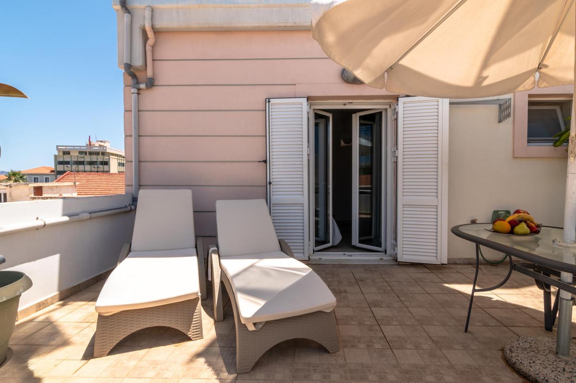 Superior Apartment