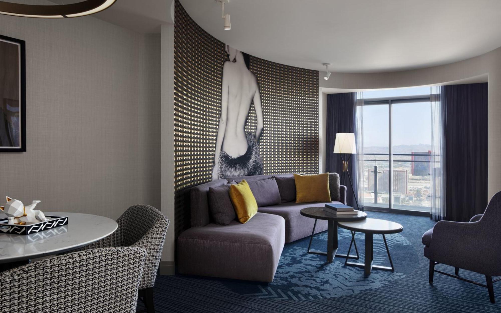 Apartament typu suite z tarasem i widokiem na fontannę