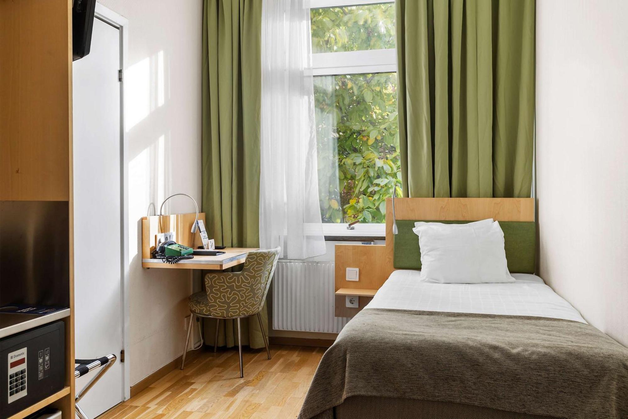Single Room