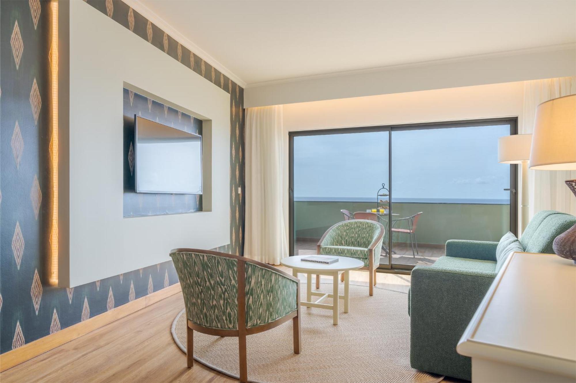 Triple Suite Sea View