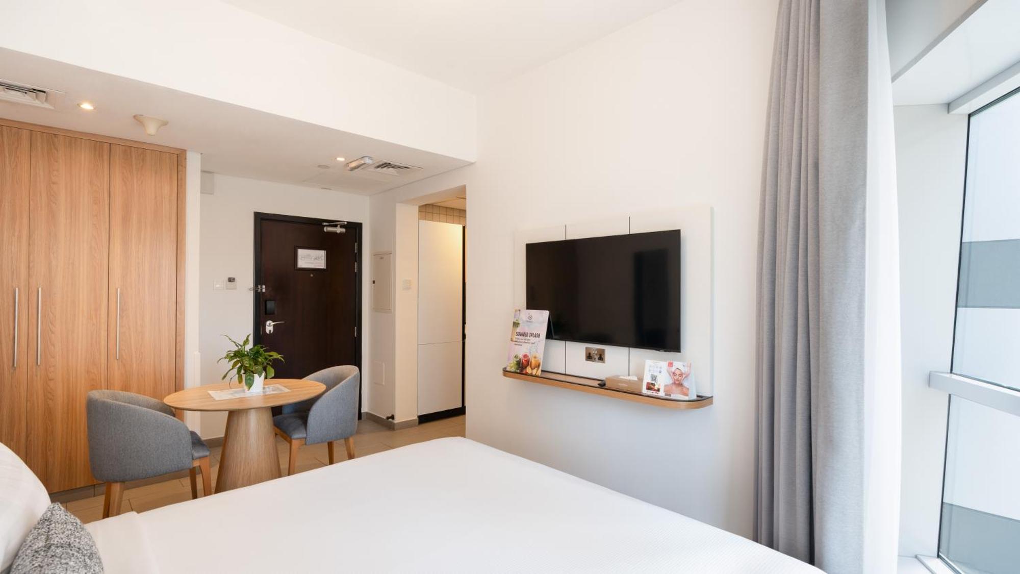 36 Hours Staycation – Executive Studio including Complimentary access to Soluna Beach Club transfers F&B Laundry & Spa Early check at 6 AM & Late check-out at 6 PM