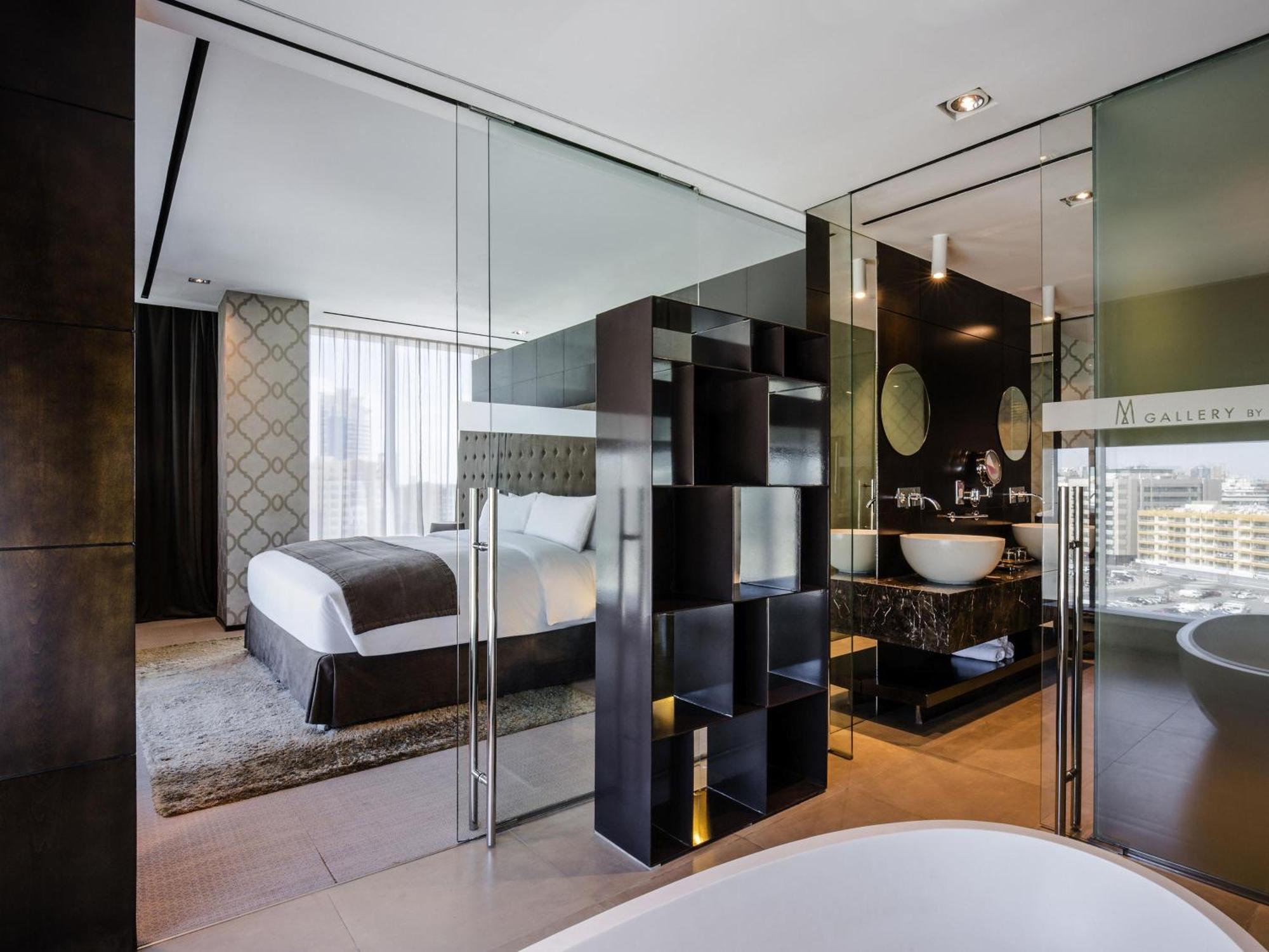 Duplex King Suite Lounge Access High Floor