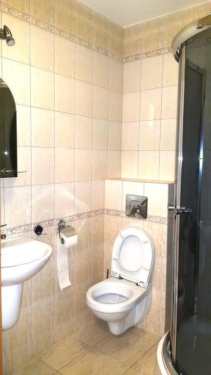 Triple Room with Balcony,174223839:JPEG