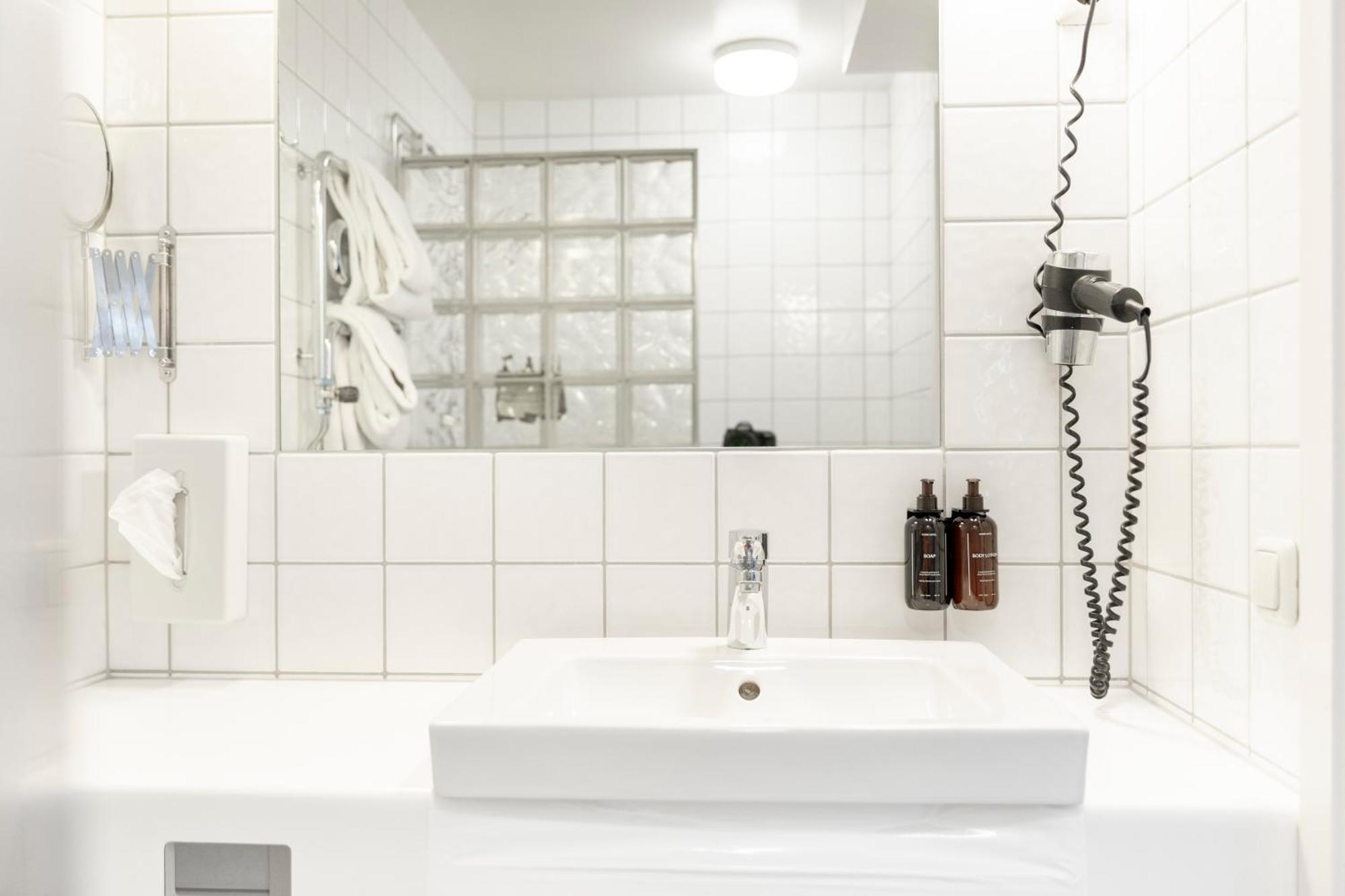 Deluxe Twin Room,1716966874:JPEG