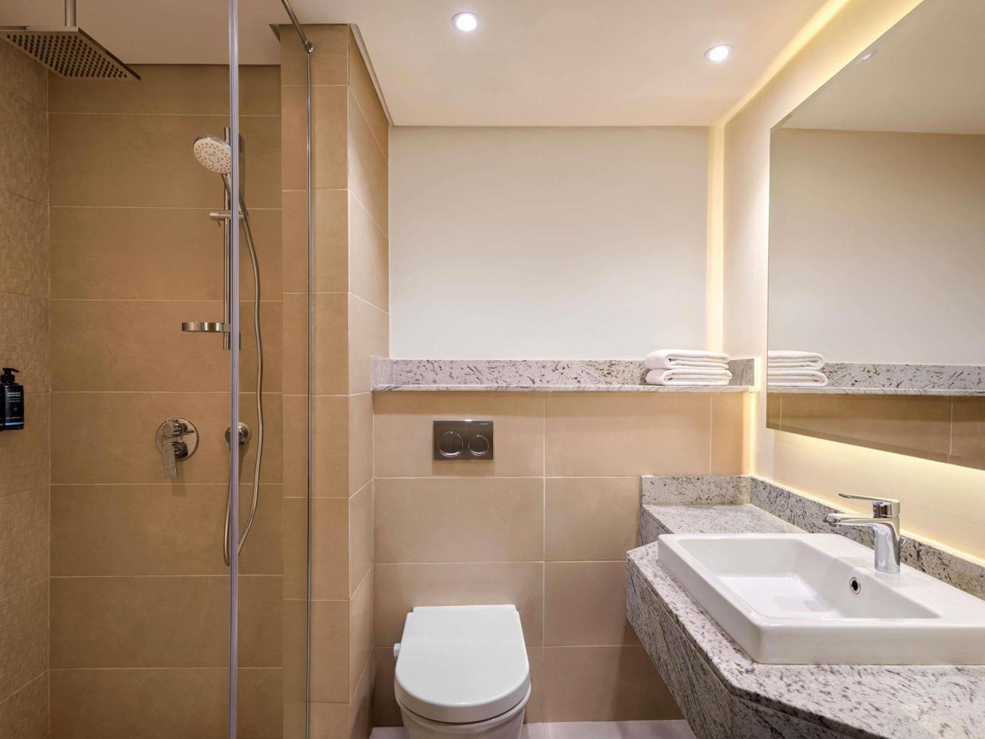  Superior Room 2 Single Beds Pool sideBeach Wing