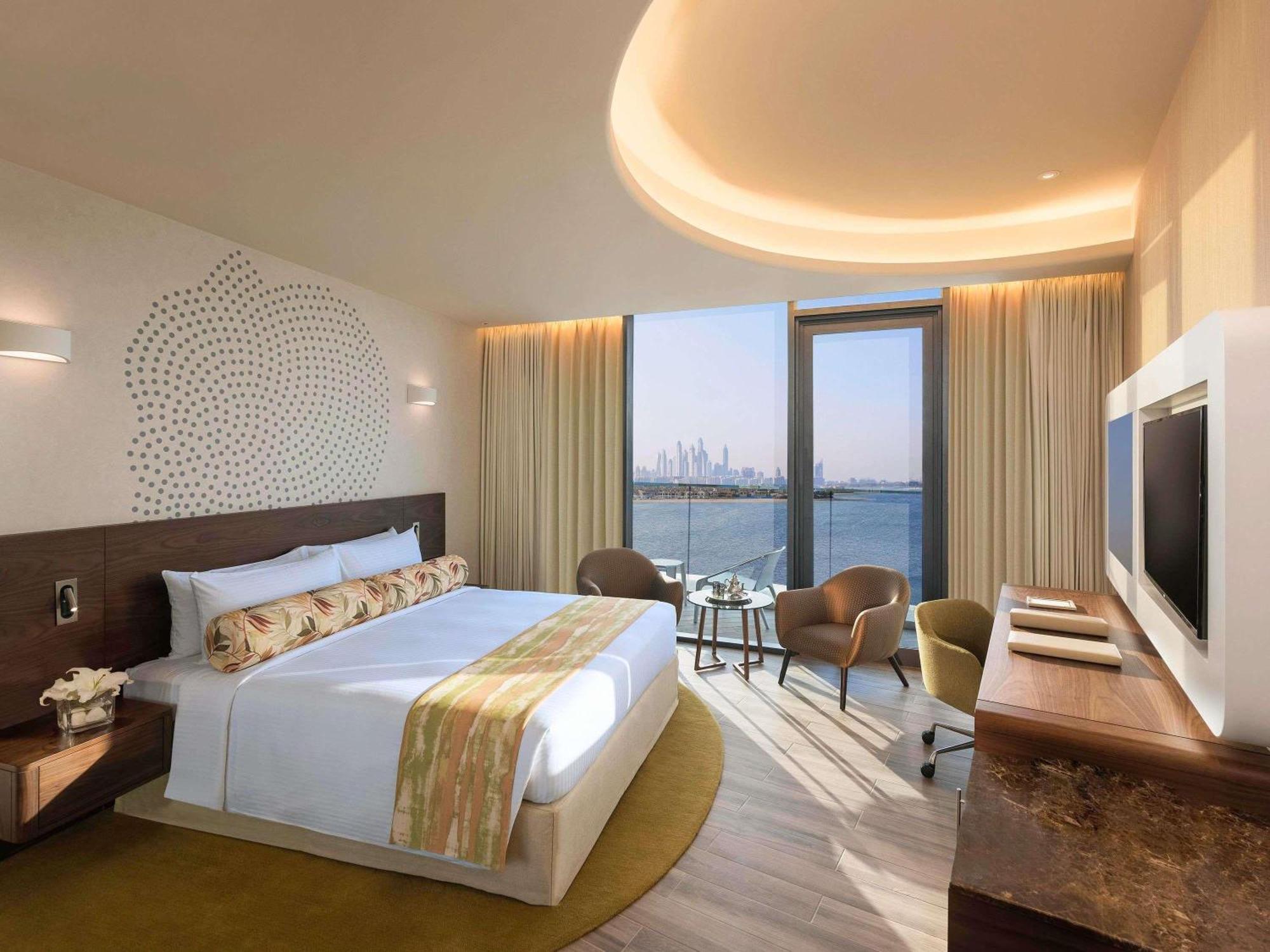 Premium Room Balcony Palm Sea View Club Lounge Access