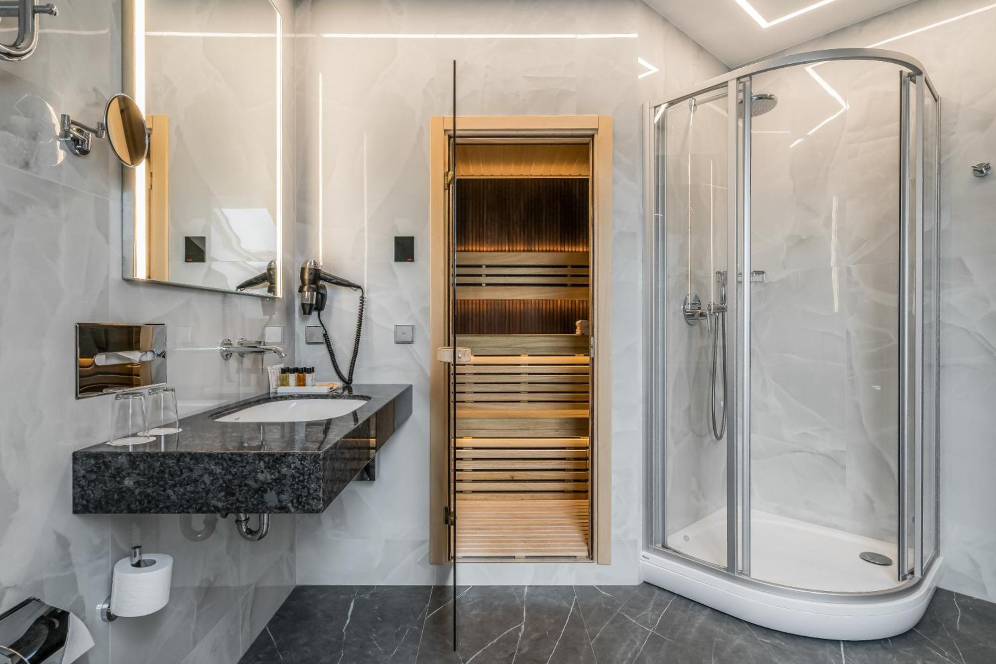 Luxury Apartment