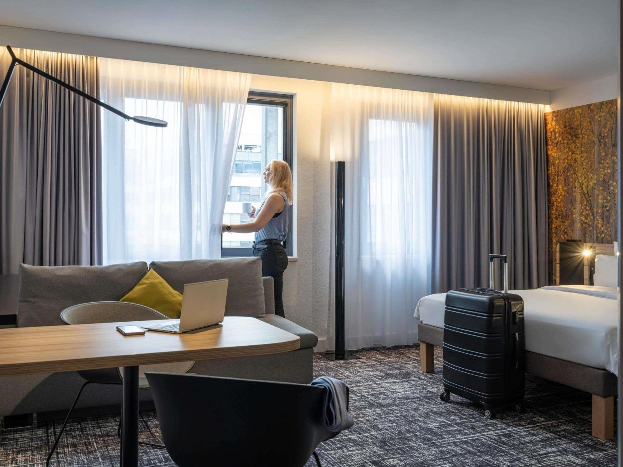 Junior King Suite