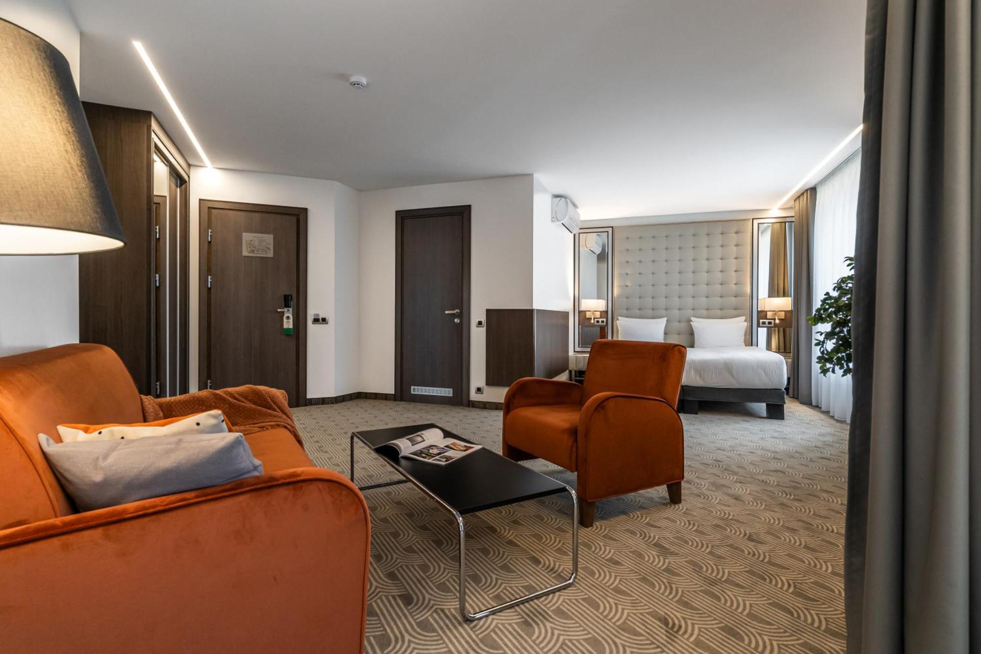 Junior Suite