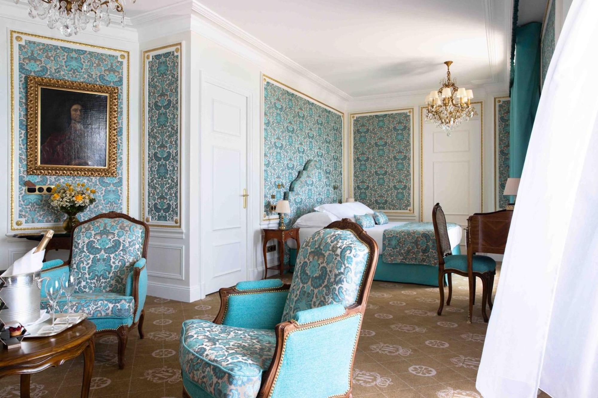 Signature Junior Suite