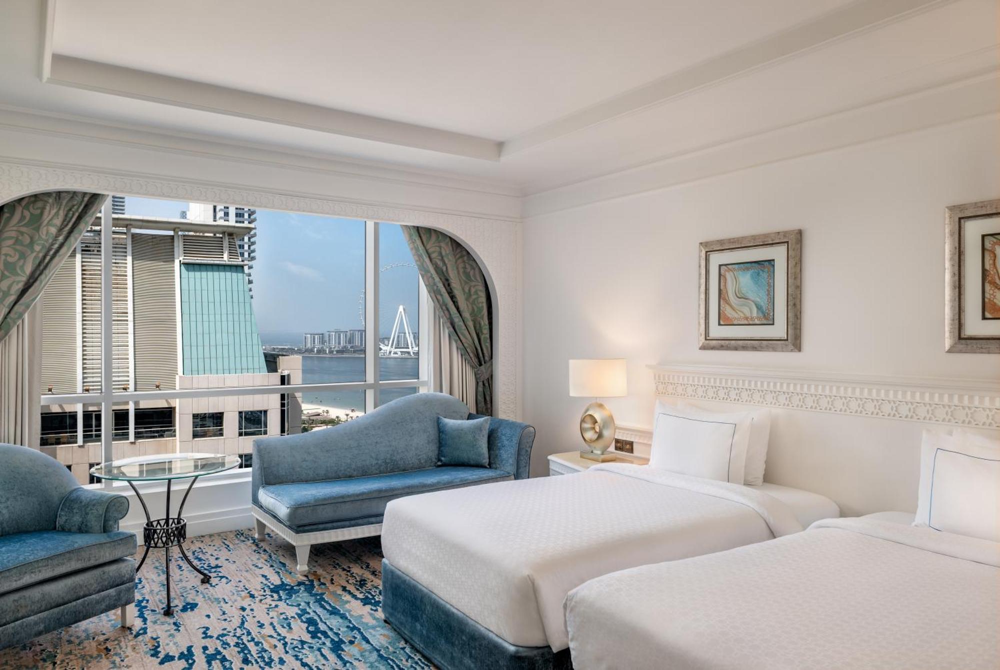 Club Partial Sea View Club lounge access Guest room 2 Twin High floor