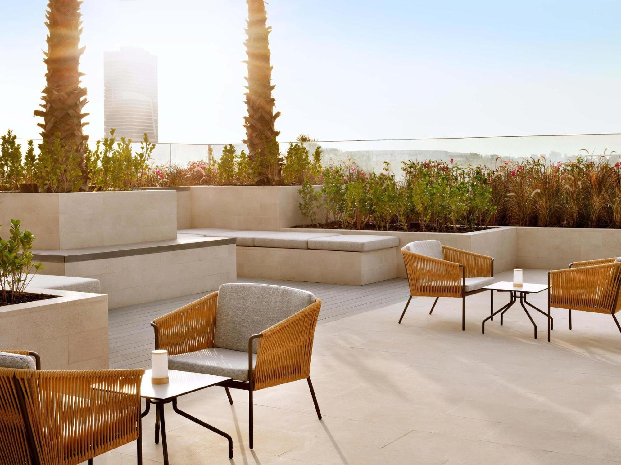 Executive Twin Room Sea View Lounge Access Evening drinks Canapés