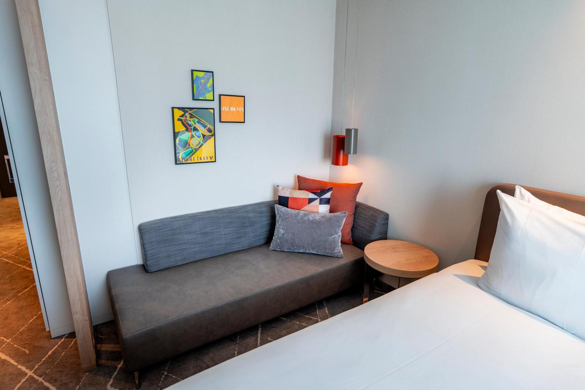 Standard King Room Sofa Bed High Floor