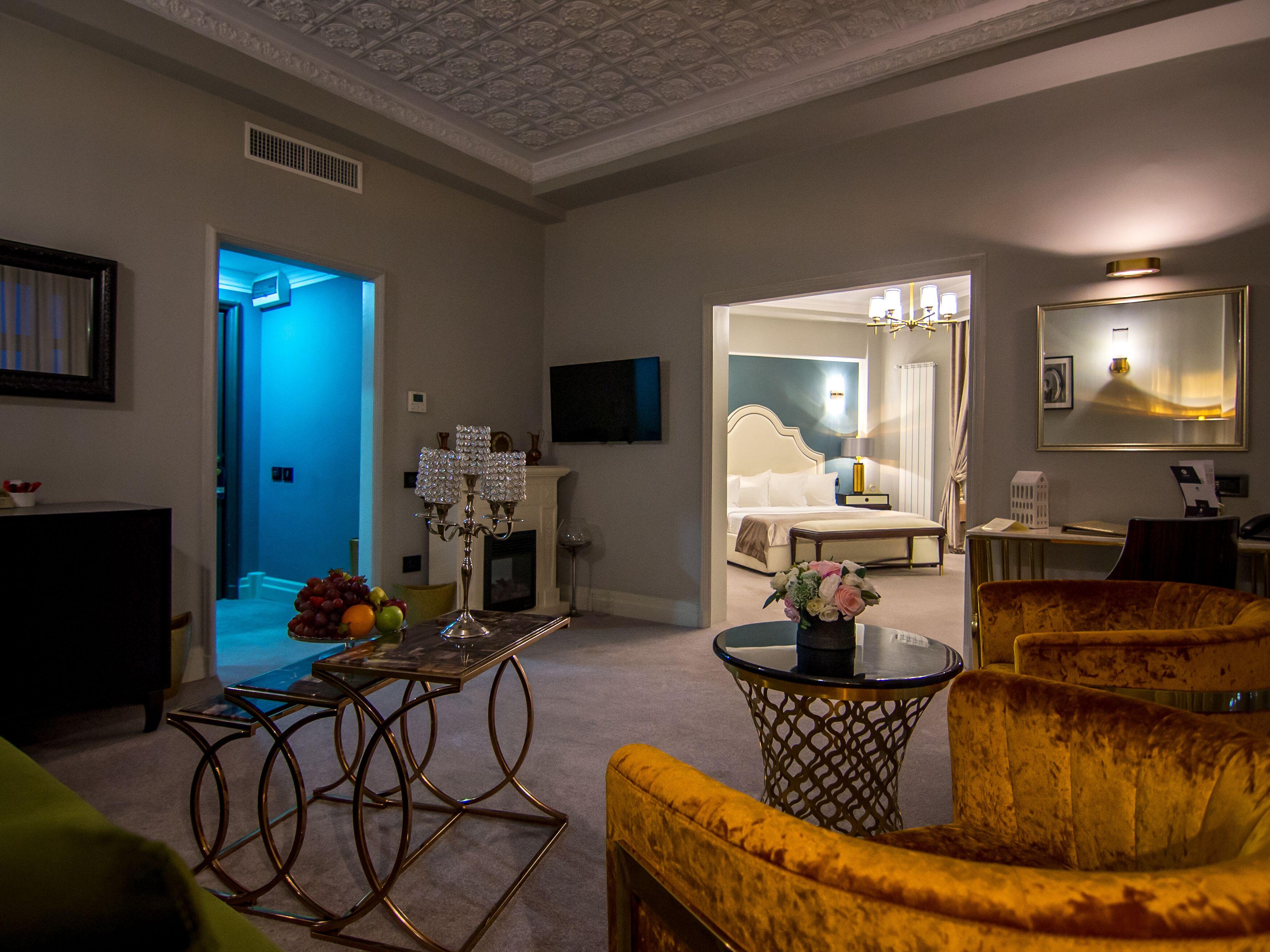 Executive Suite