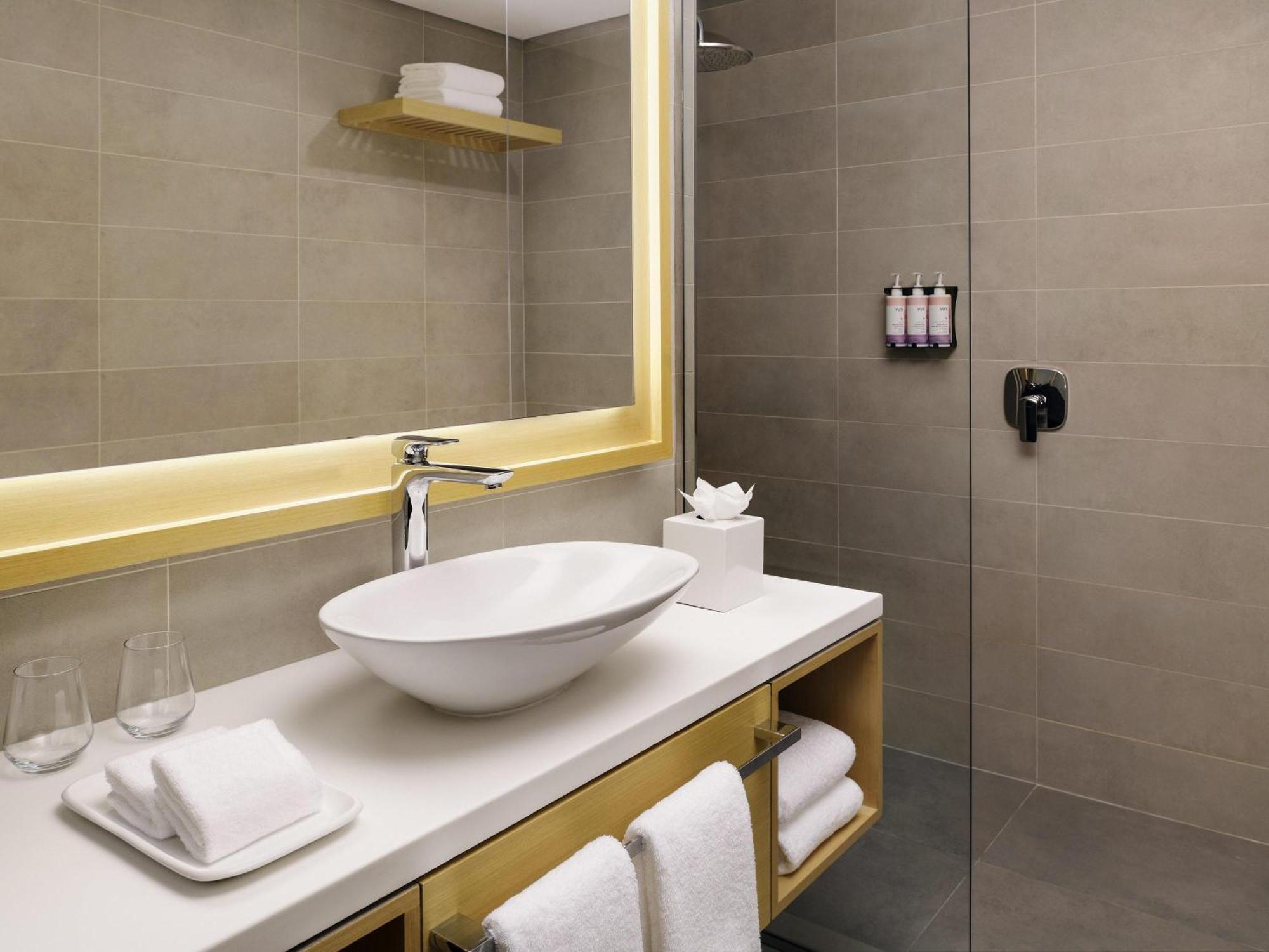 Premium Twin Room Beach Pool