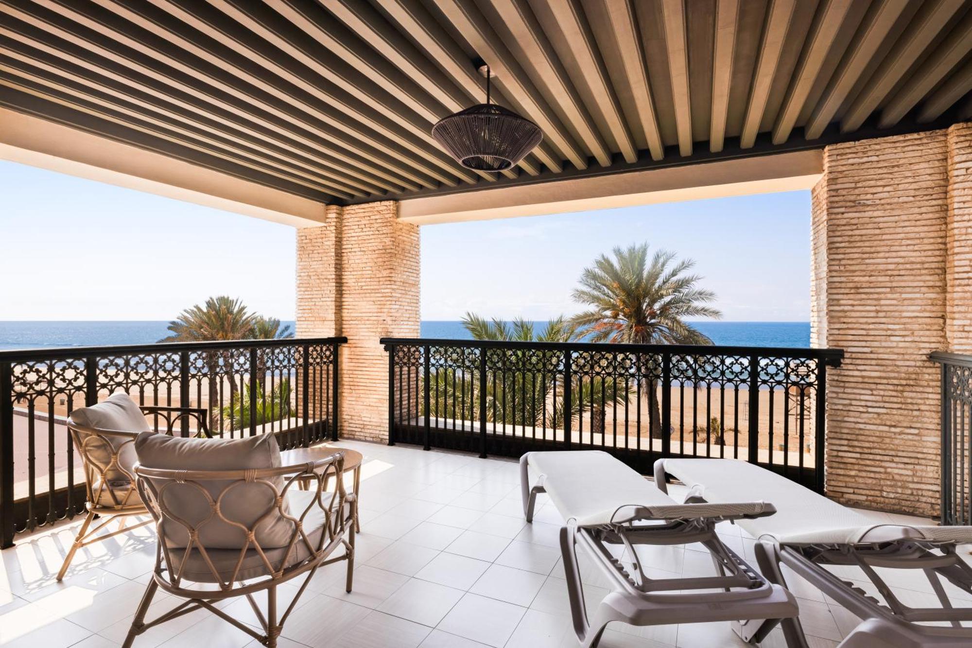 Apartament typu Junior Suite z widokiem na morze