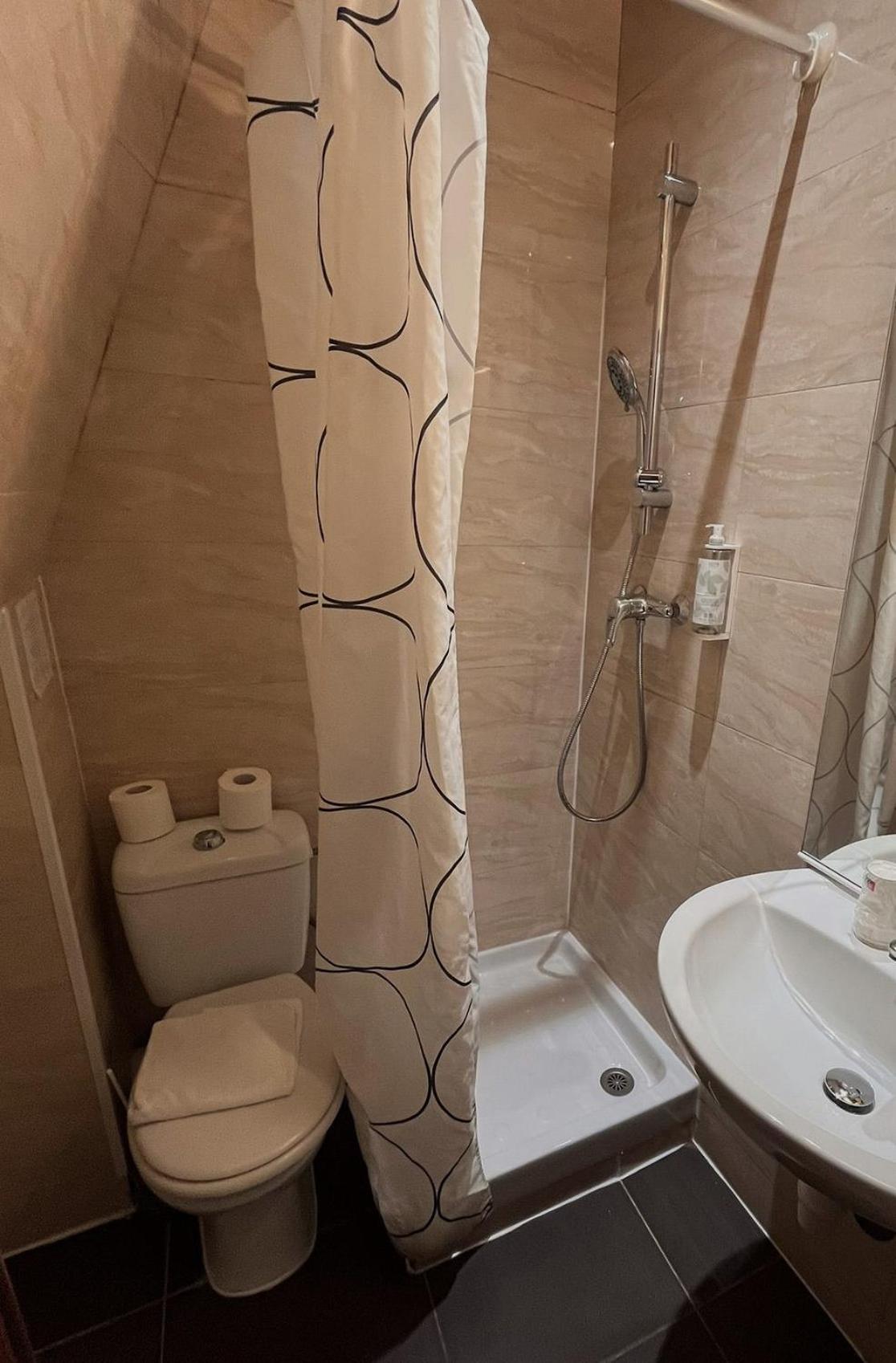 Small Single Room