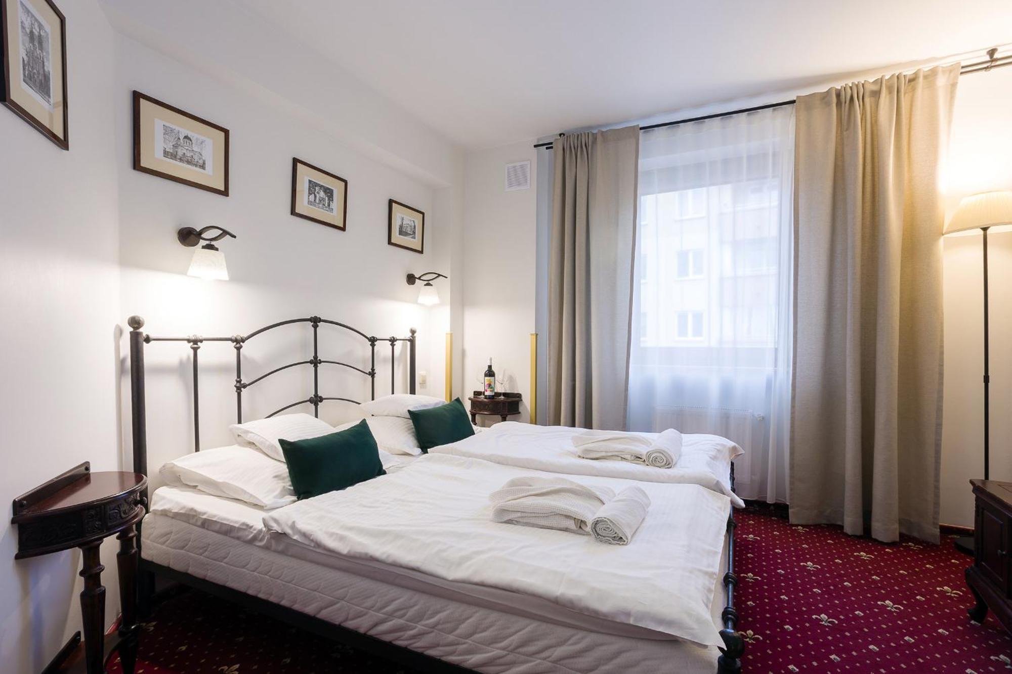 Apartment,1739403637:JPEG