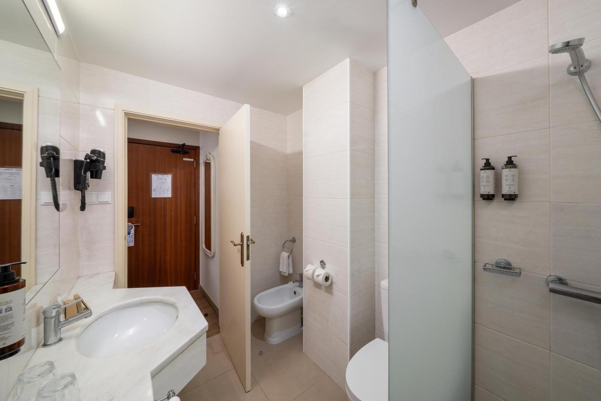 Superior Twin Room Balcony