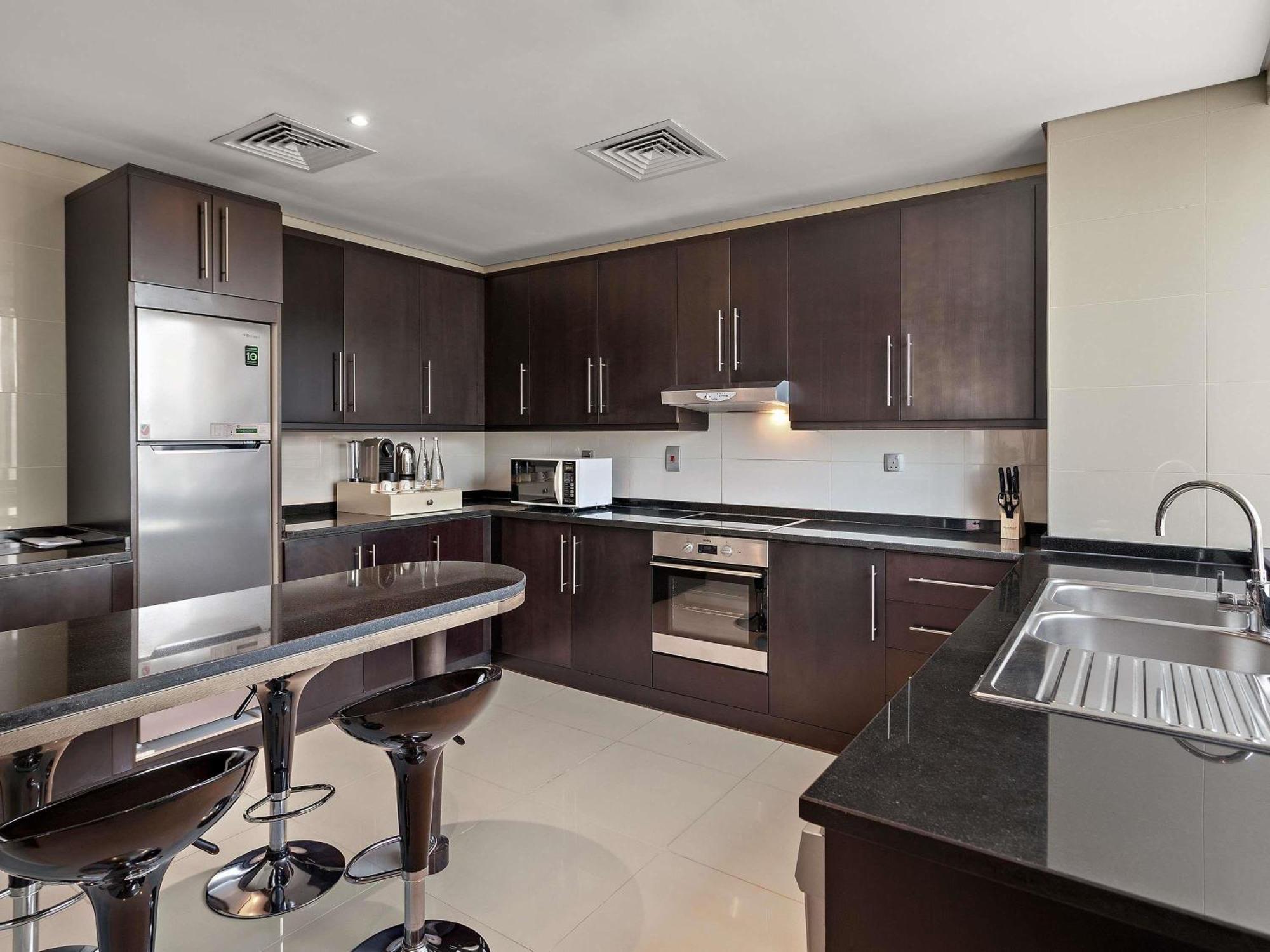One-Bedroom Executive Suite