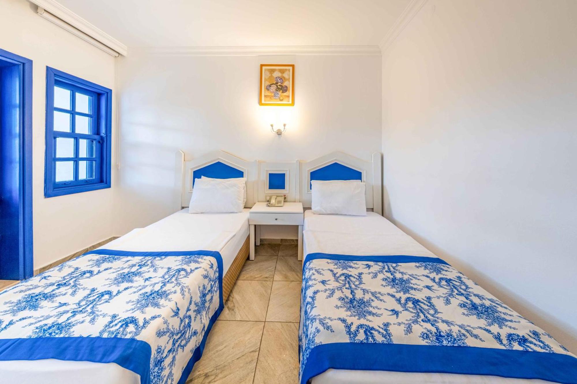 Standard Double Room,1740440992:JPEG