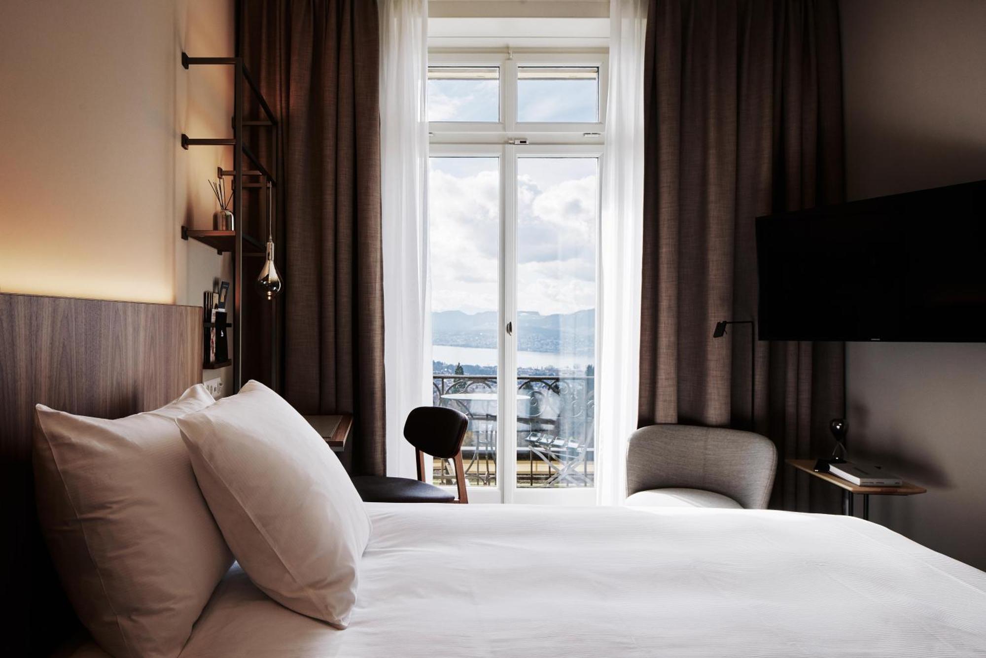 Superior Single Room Lake View