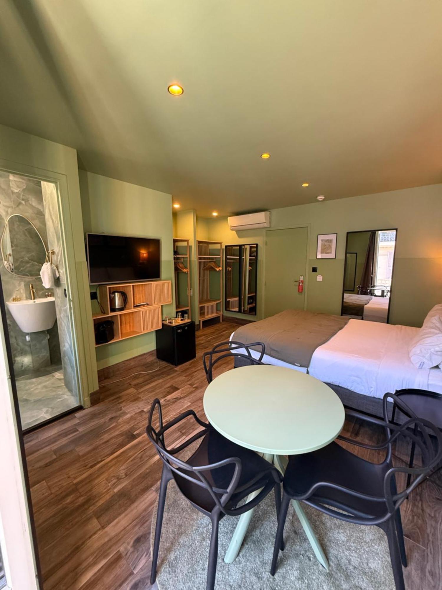 Superior Double Room Balcony