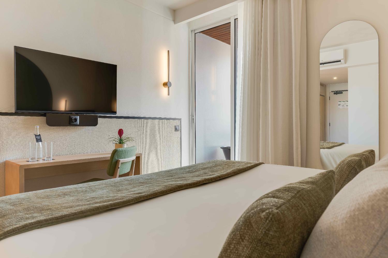 Double Room with Balcony,1742575960:JPEG