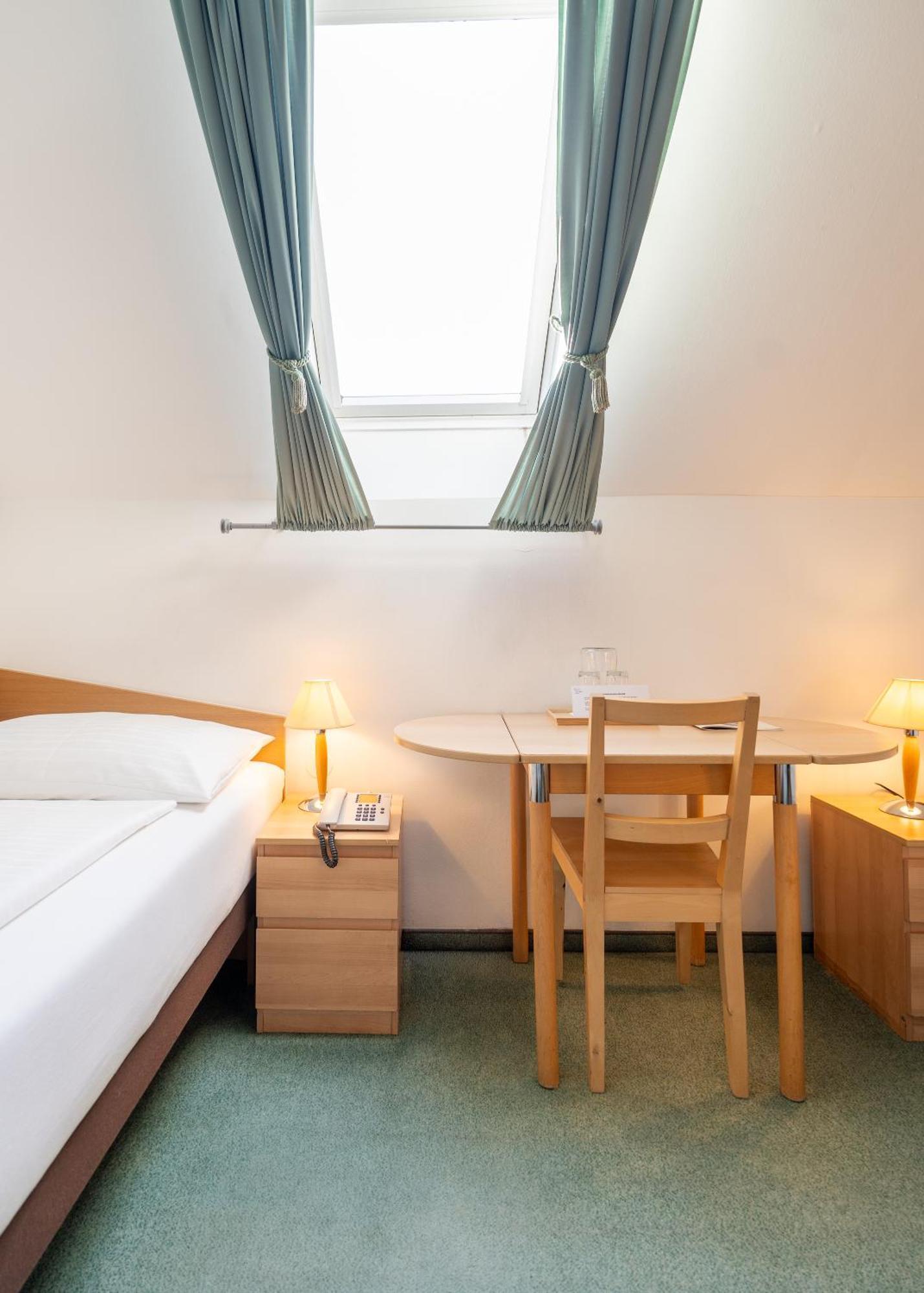 Economy Double Room Attic