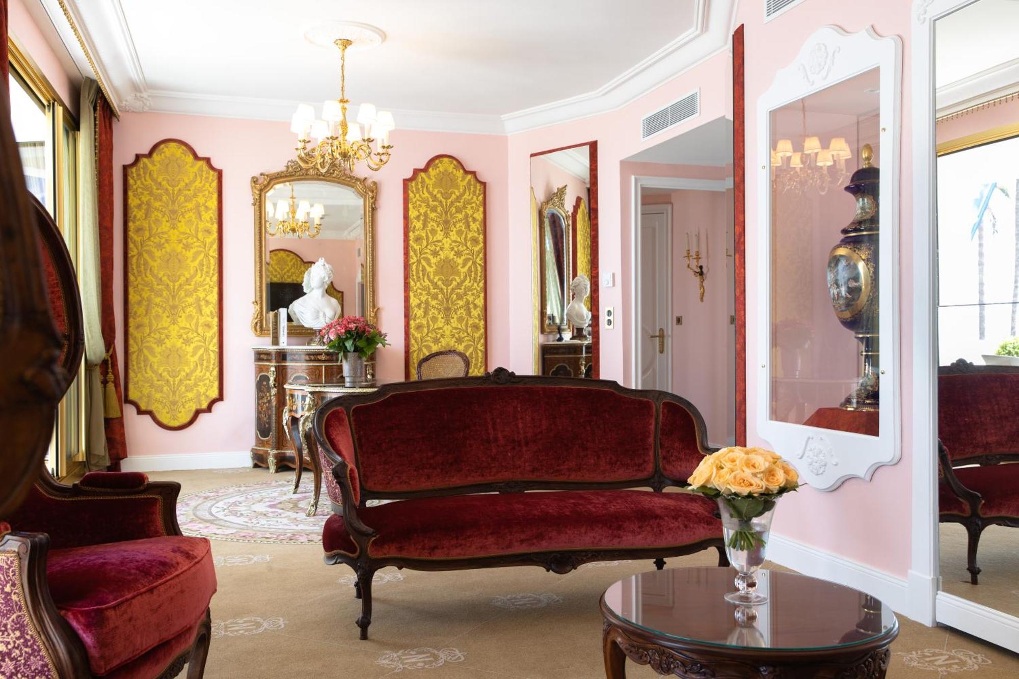 Two Bedroom Signature Suite Terrace Sea view