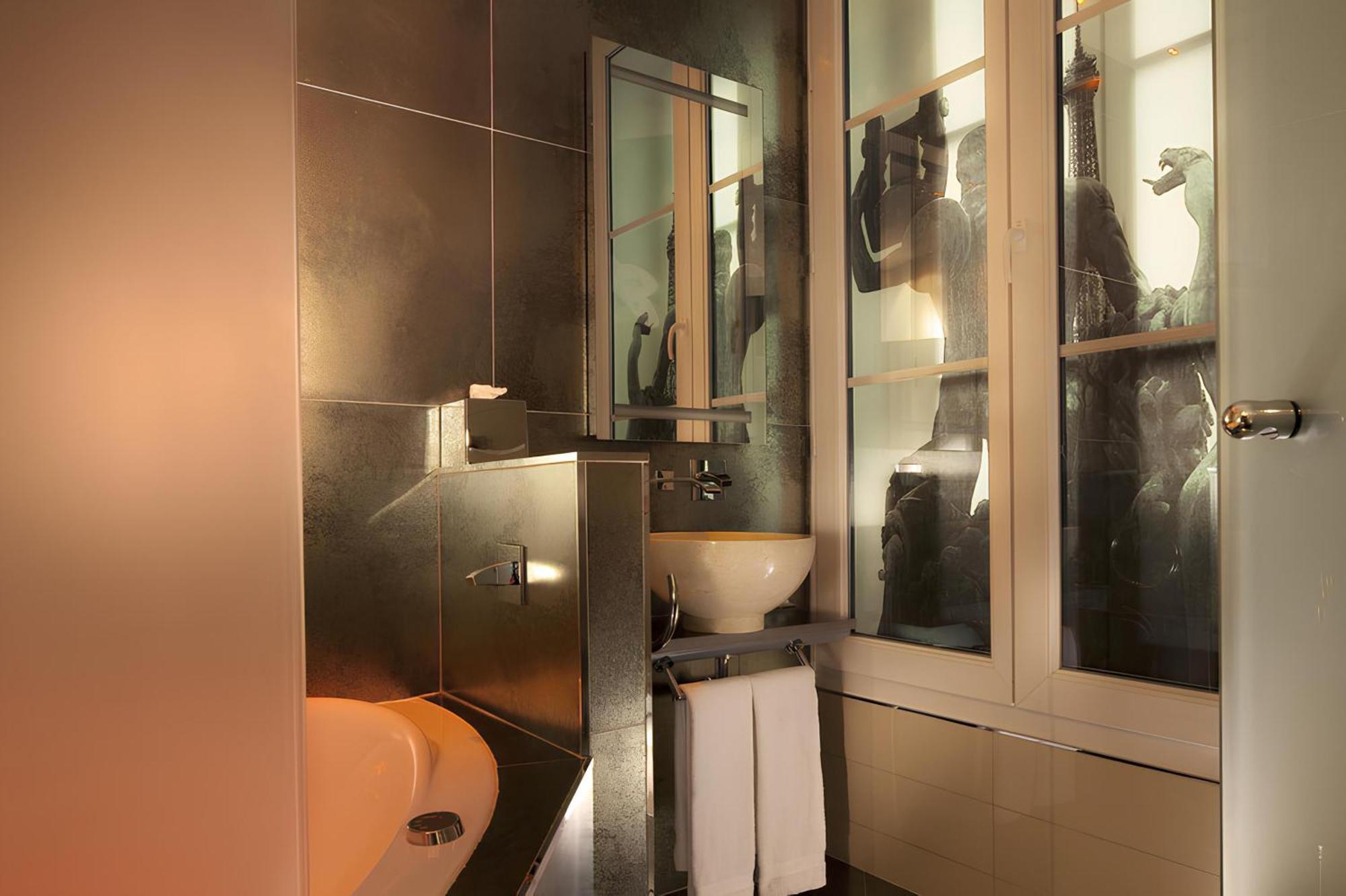 Double Room Trocadéro Jacuzzi