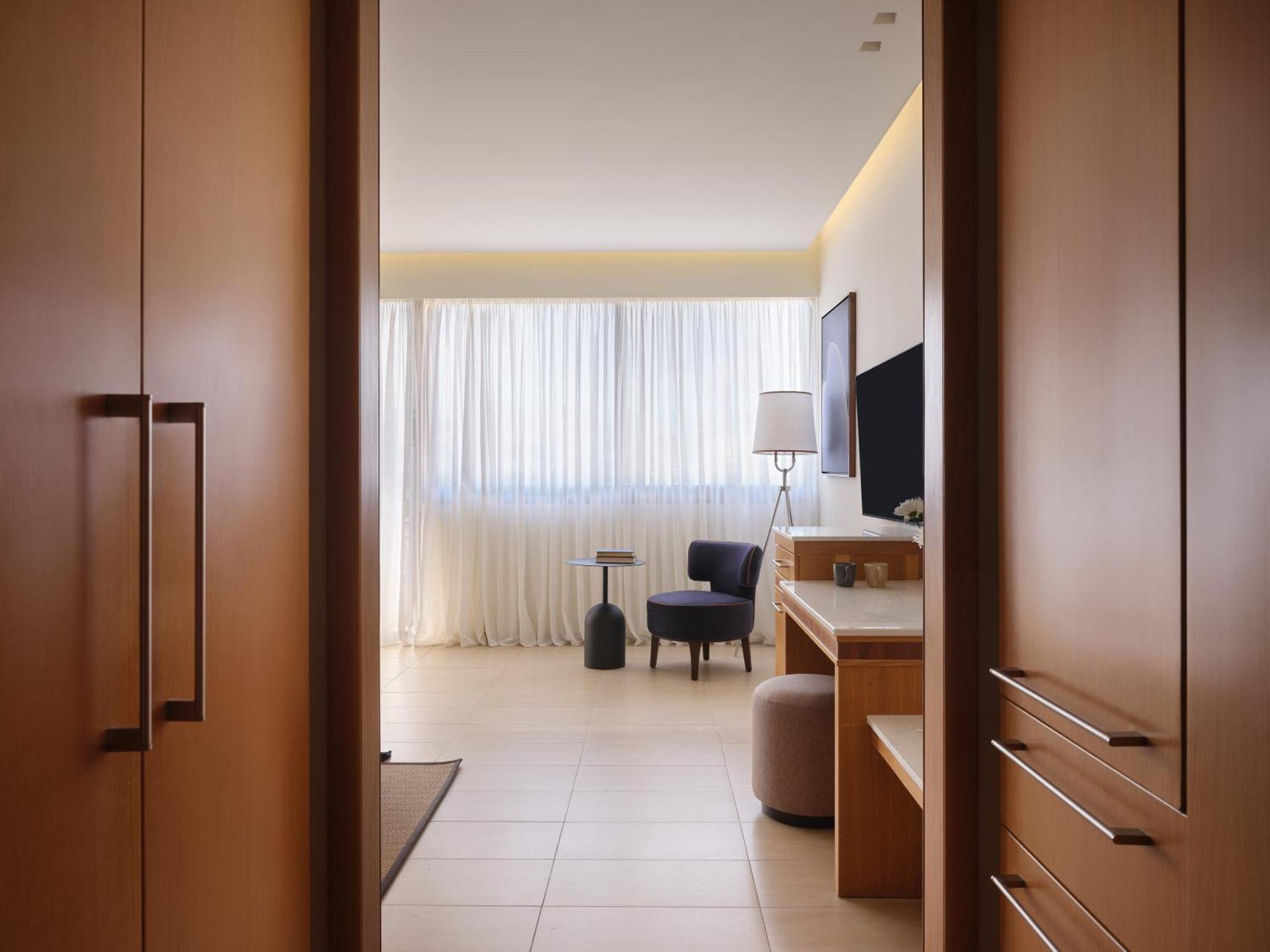 Junior Suite Pool View
