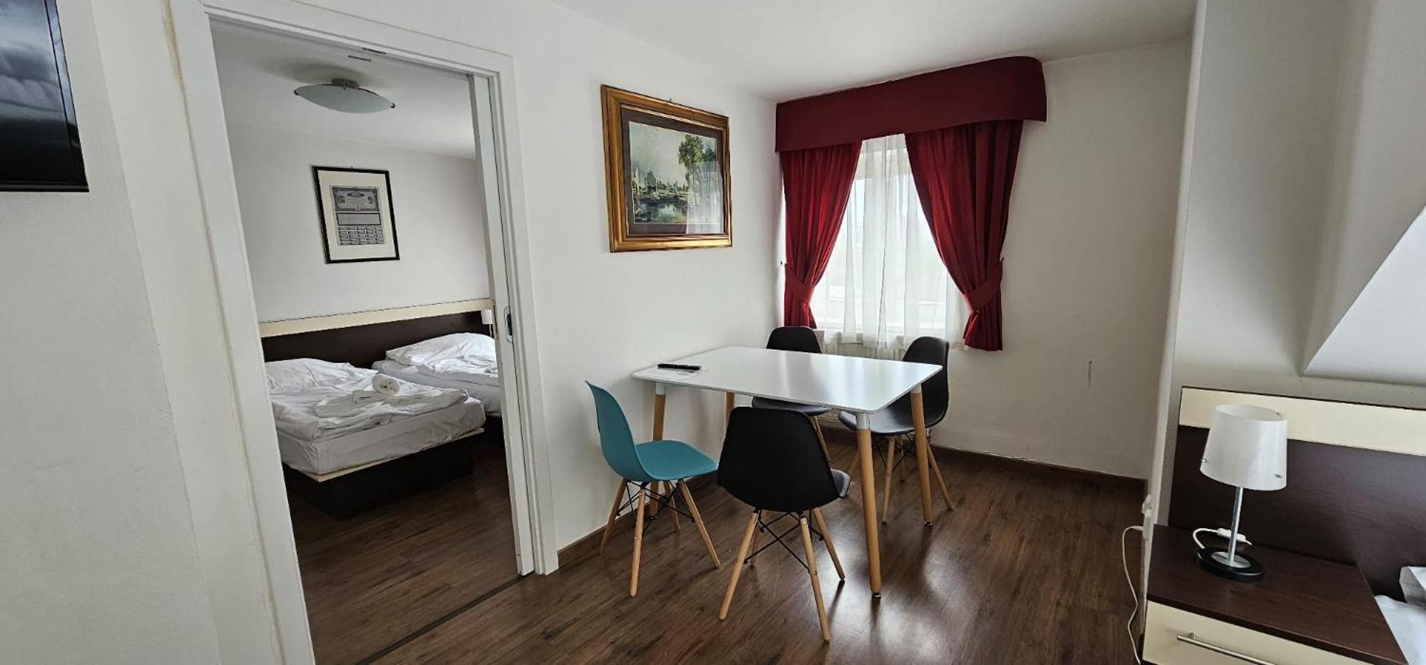 Two-Bedroom Apartment,1742686303:JPEG