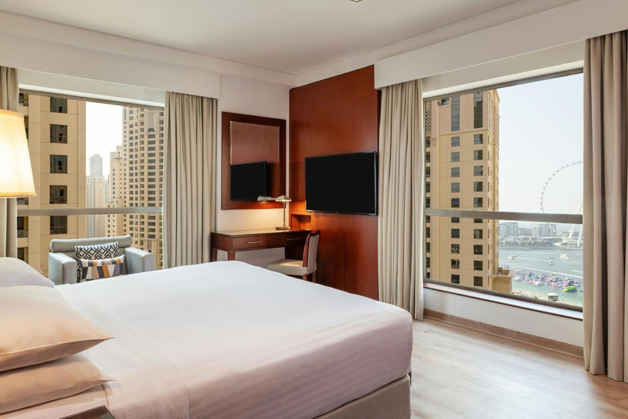 Three-Bedroom Suite Partial Sea View