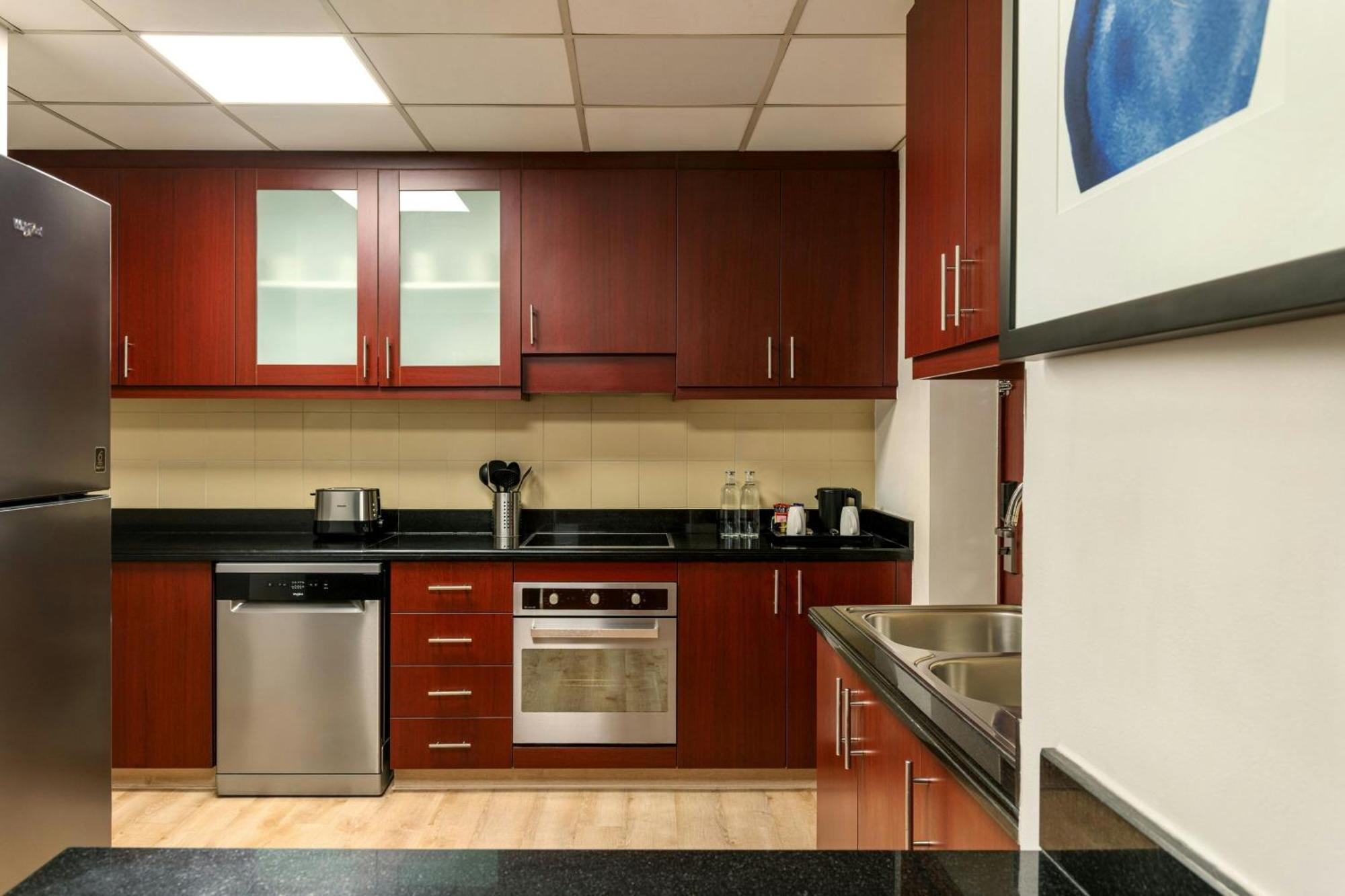 Three-Bedroom Suite Partial Sea View