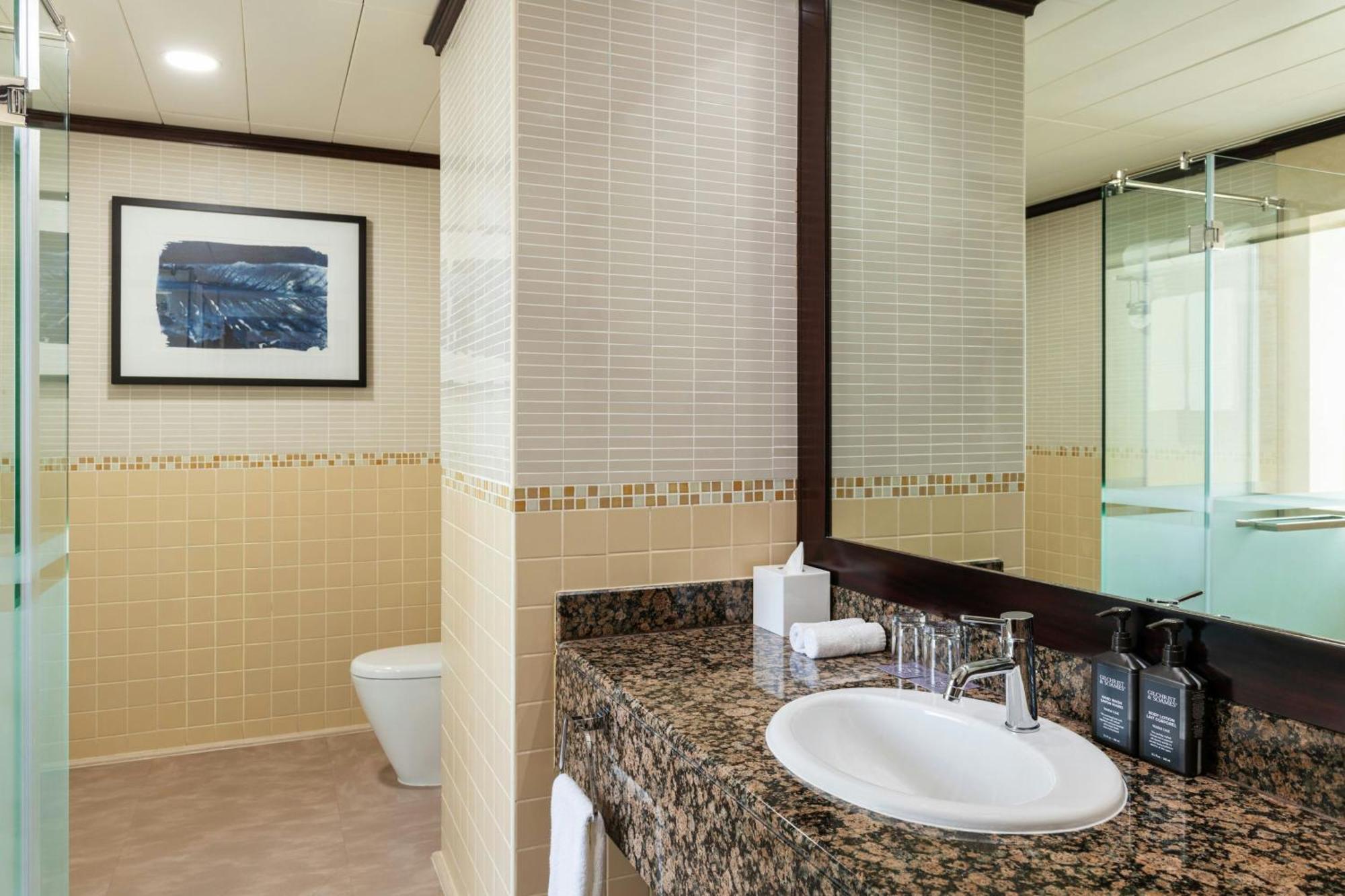 Three-Bedroom Suite Partial Sea View