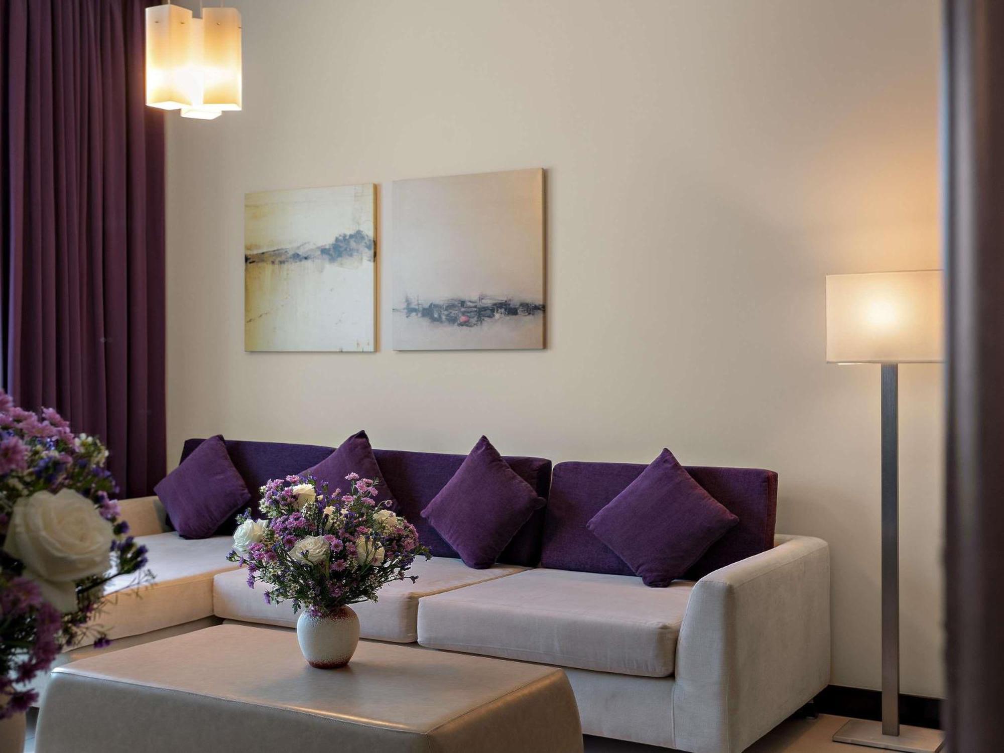 One-Bedroom Executive Suite