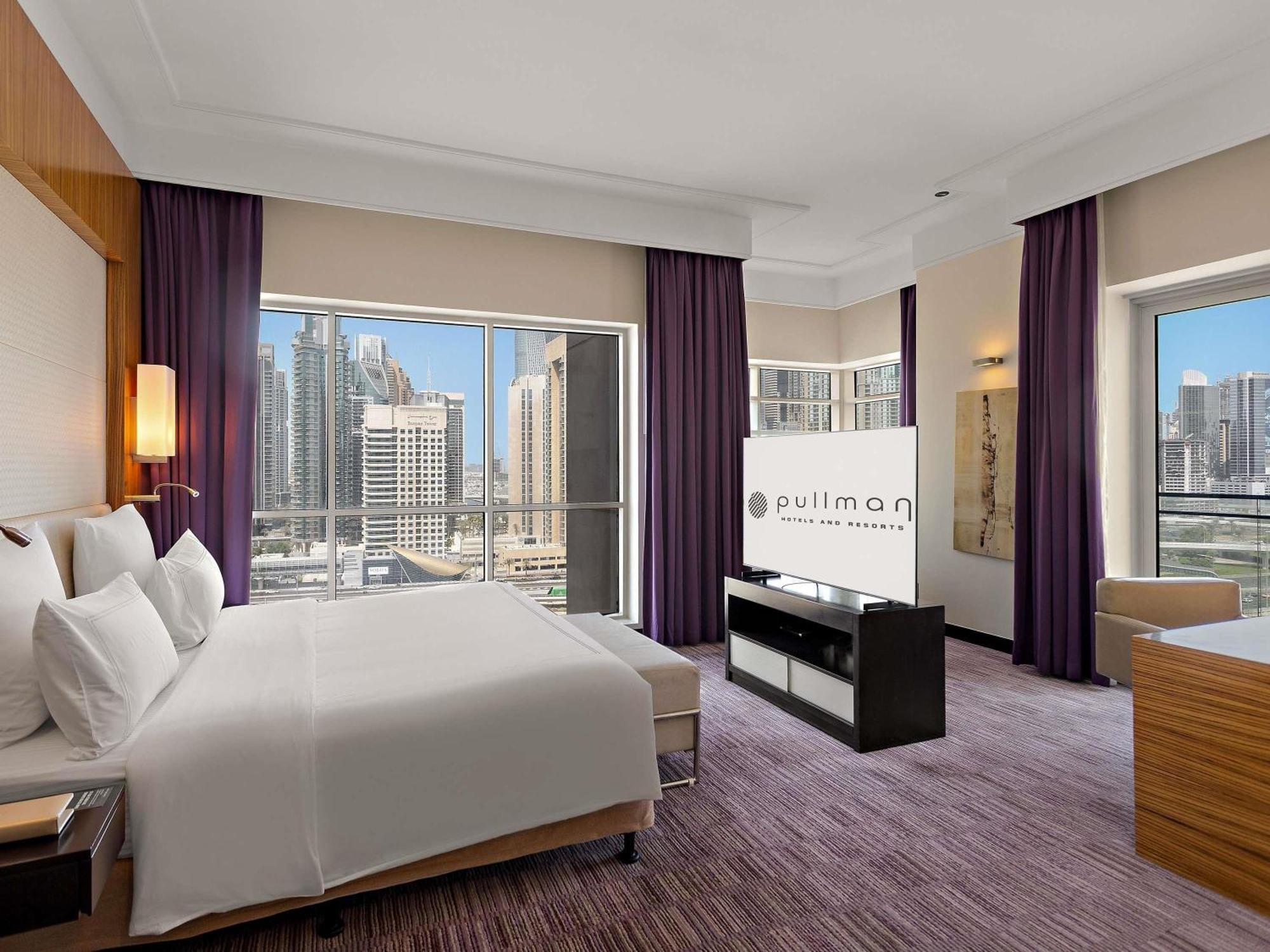 One-Bedroom Executive Suite