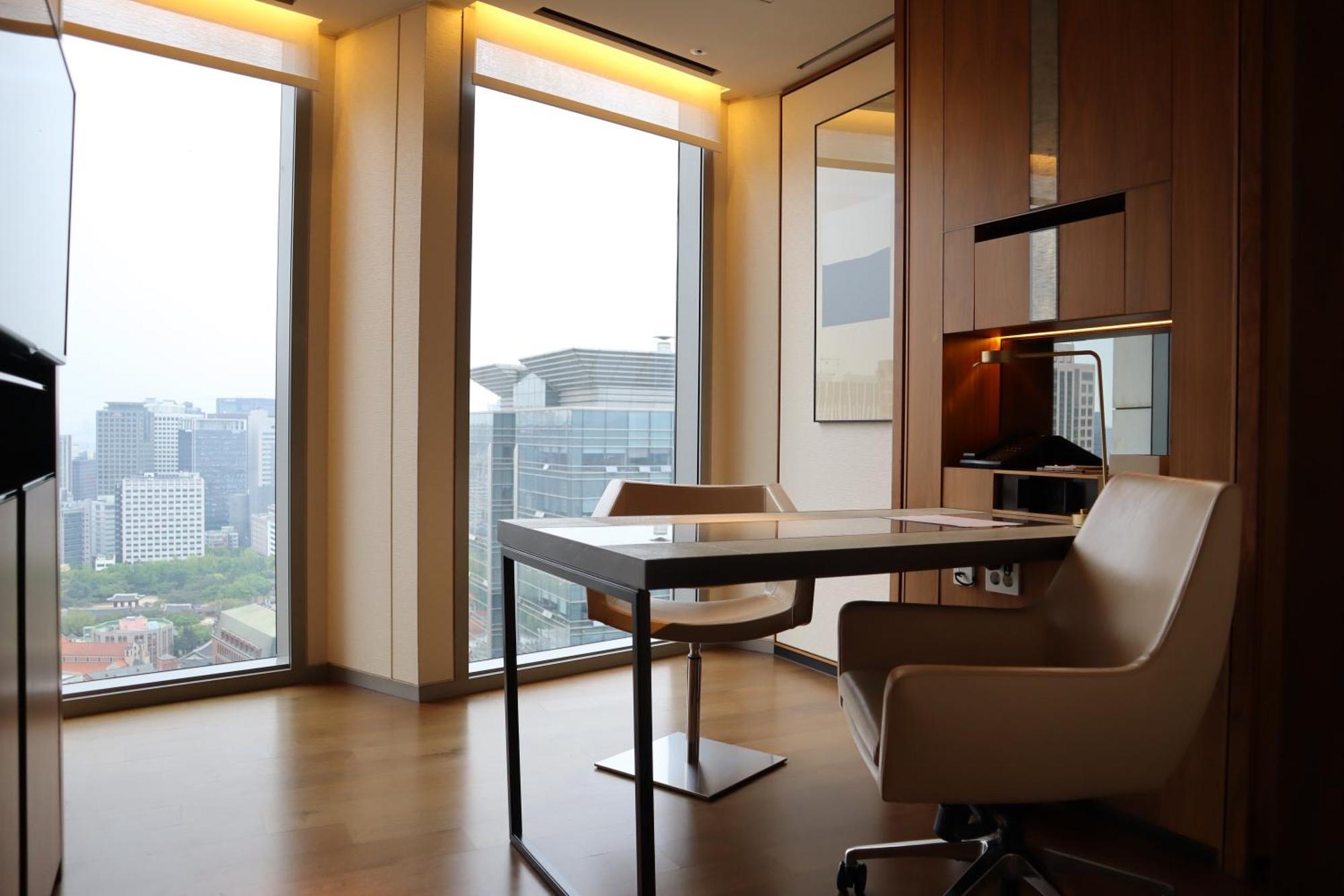 Two-Bedroom Suite