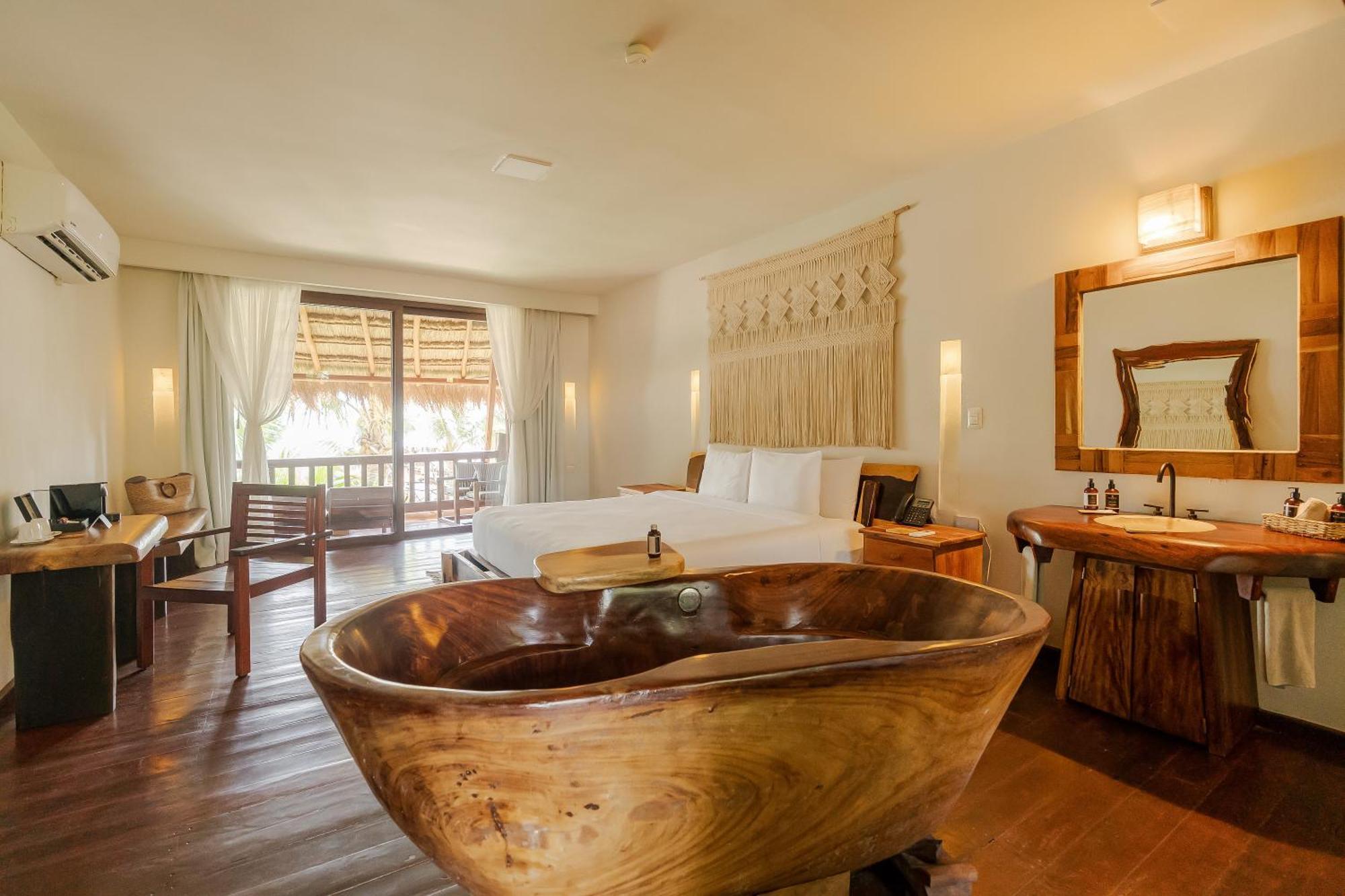 Jungle view Room King 1st floor