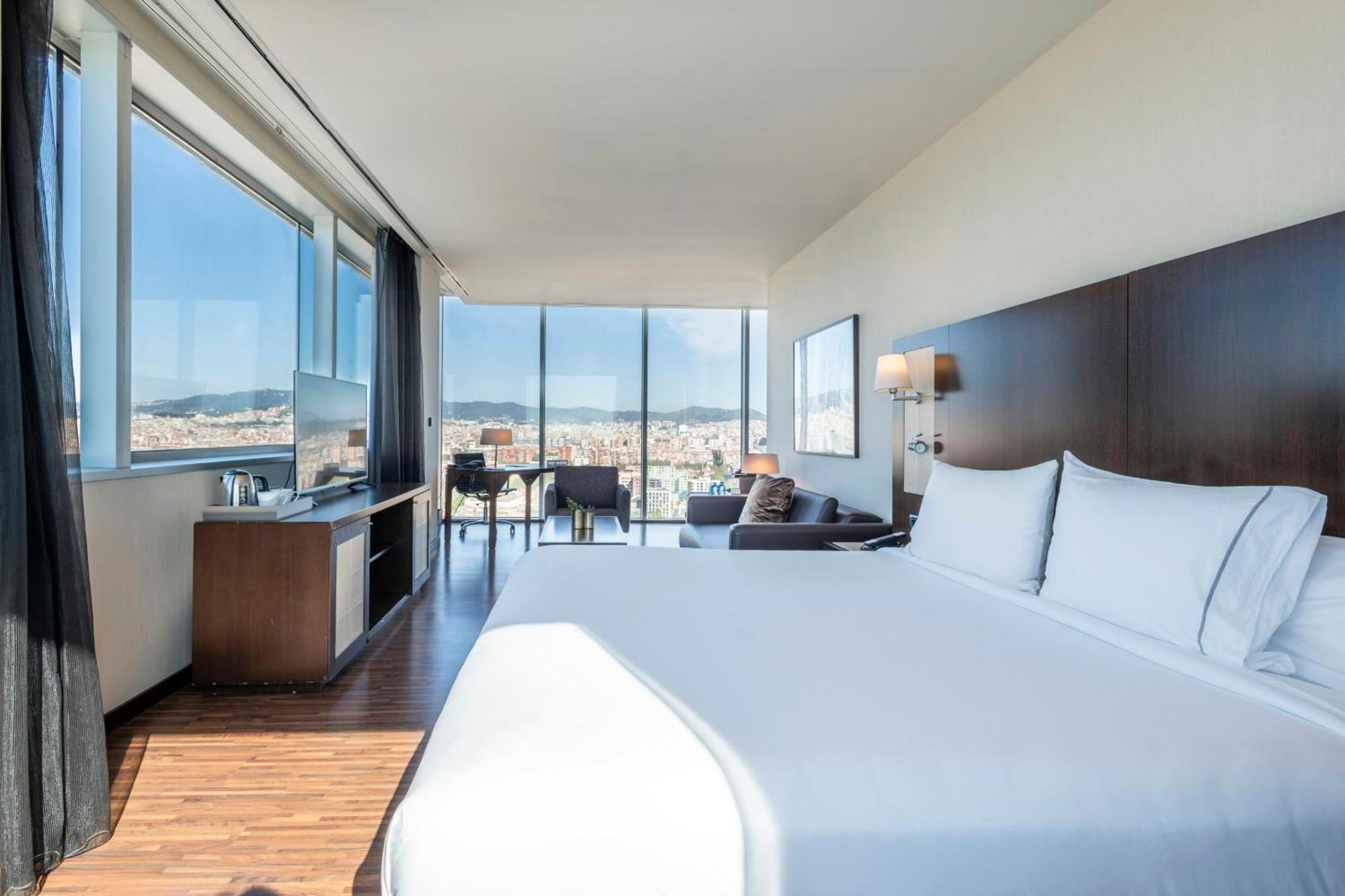 Apartament typu Suite Quadruple z widokiem na morze