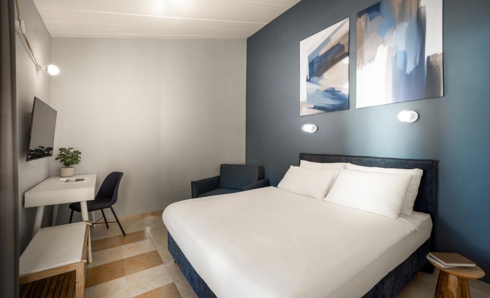 Standard One-Bedroom Apartment