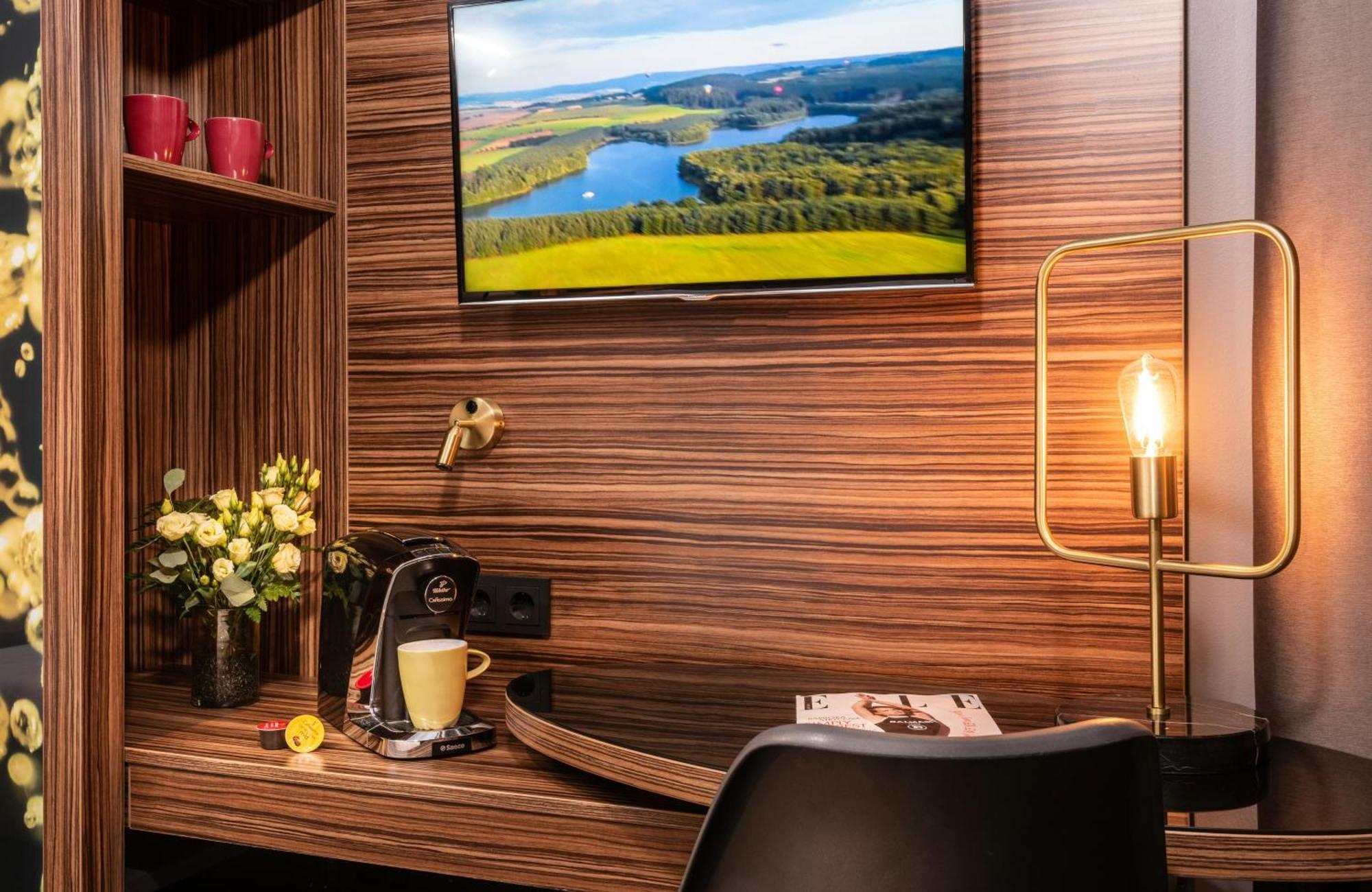 Little Star,1746883456:JPEG