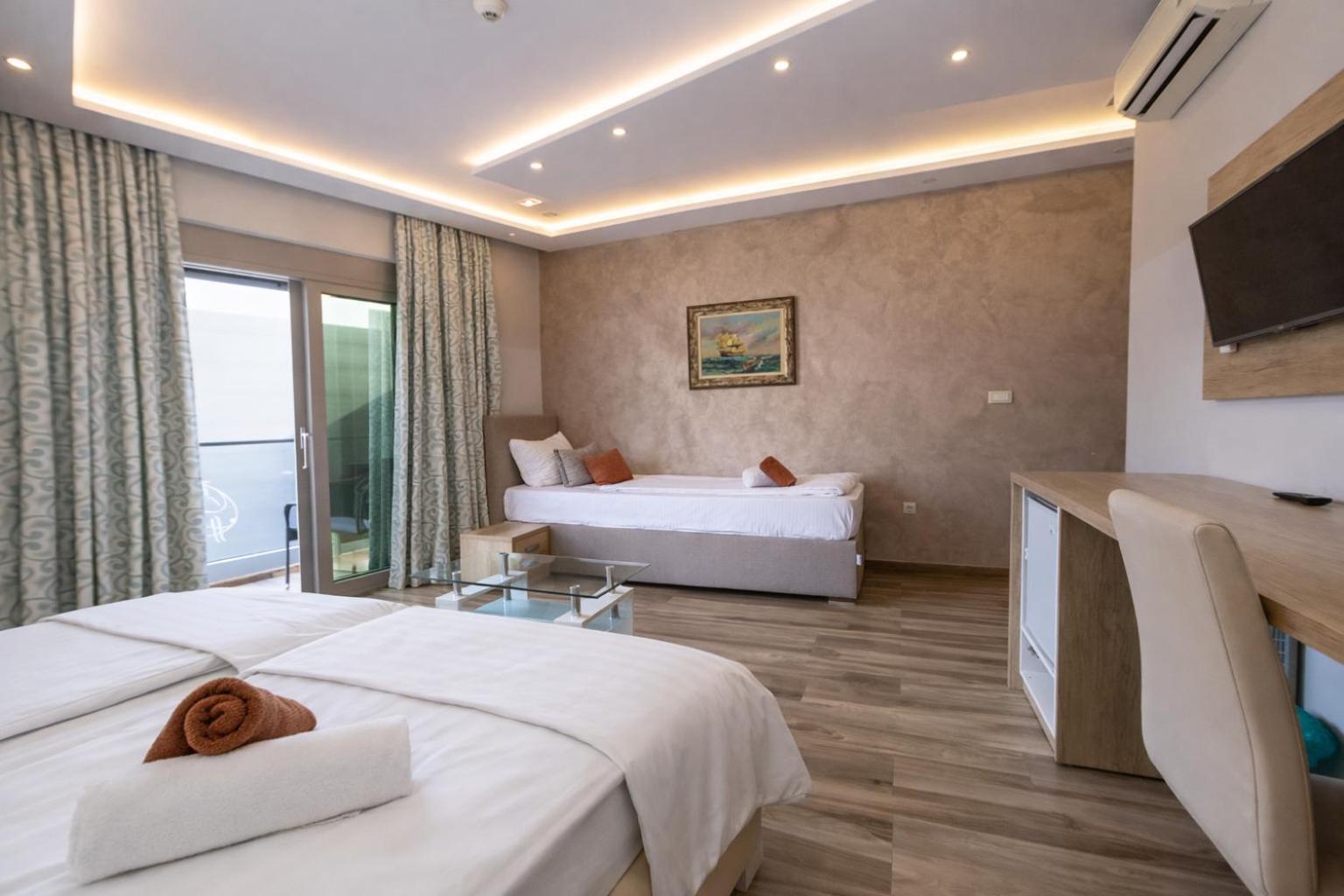 Triple Room Balcony