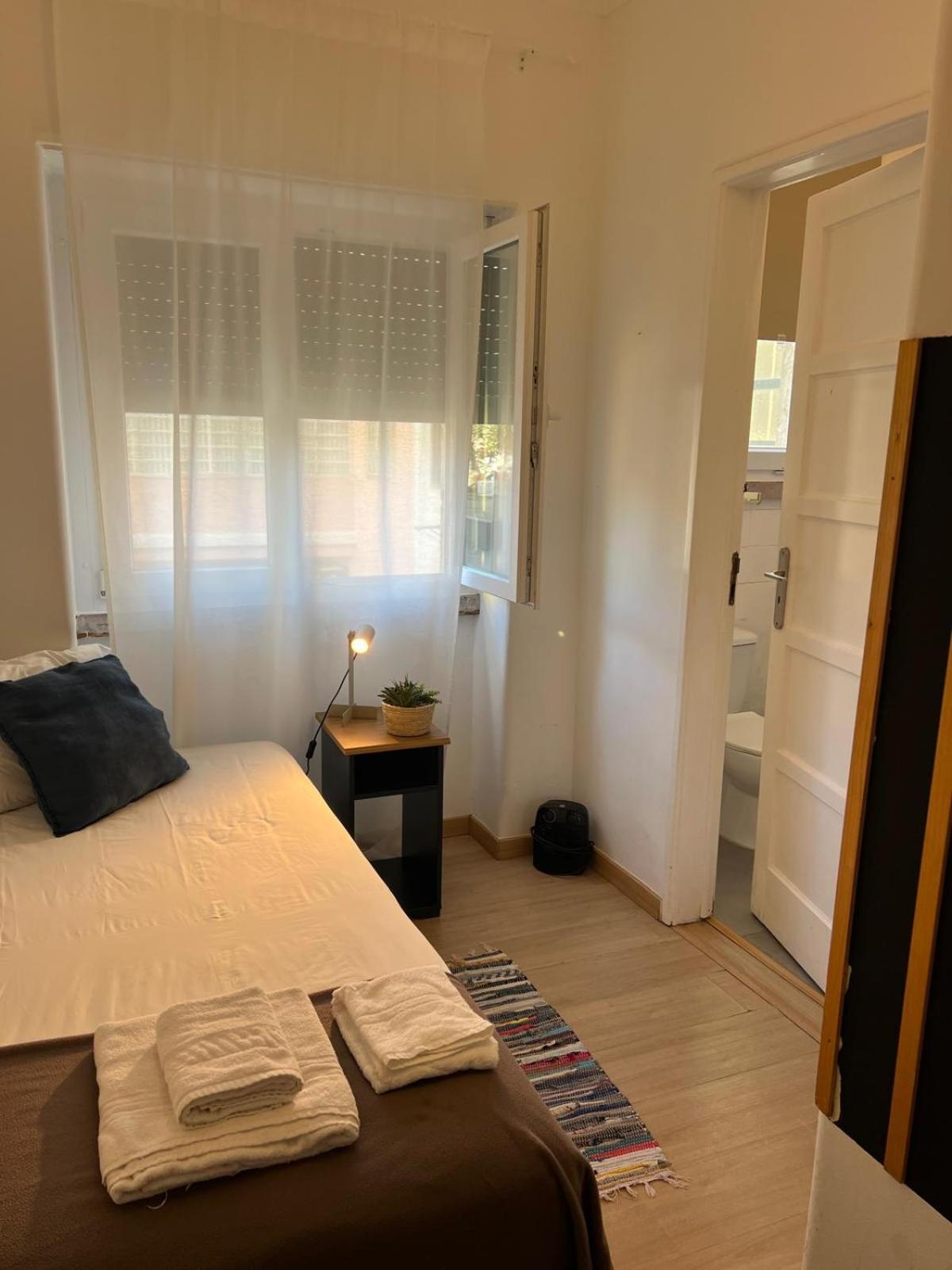 Small Single Room