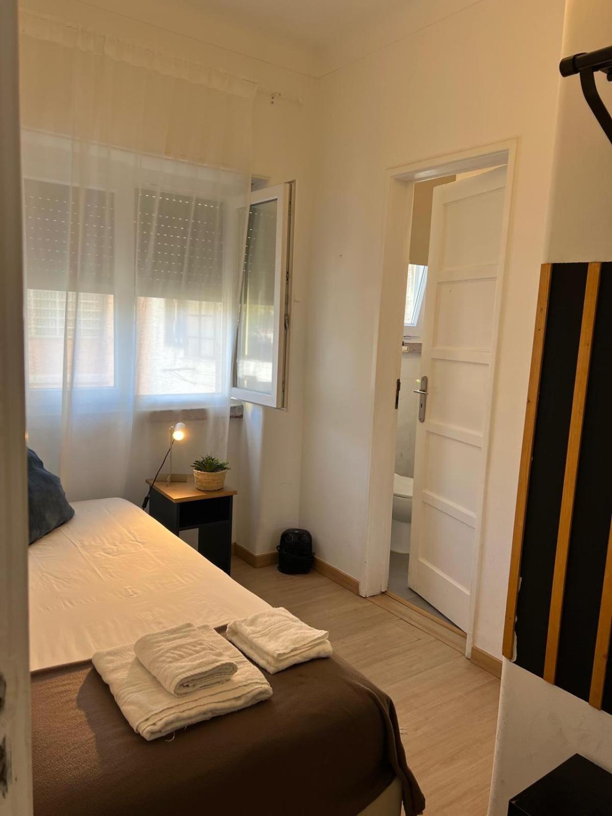 Small Single Room