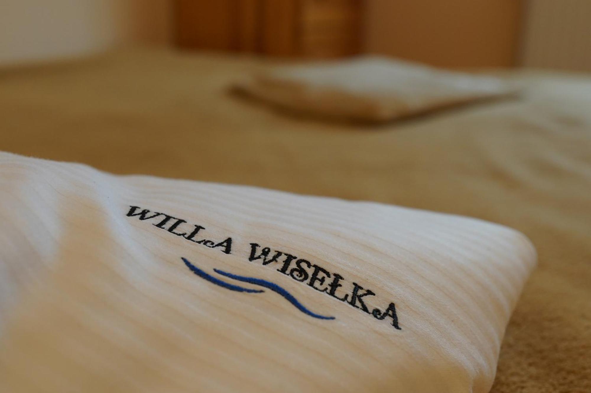 Pokój Trzyosobowy z prywatną łazienką