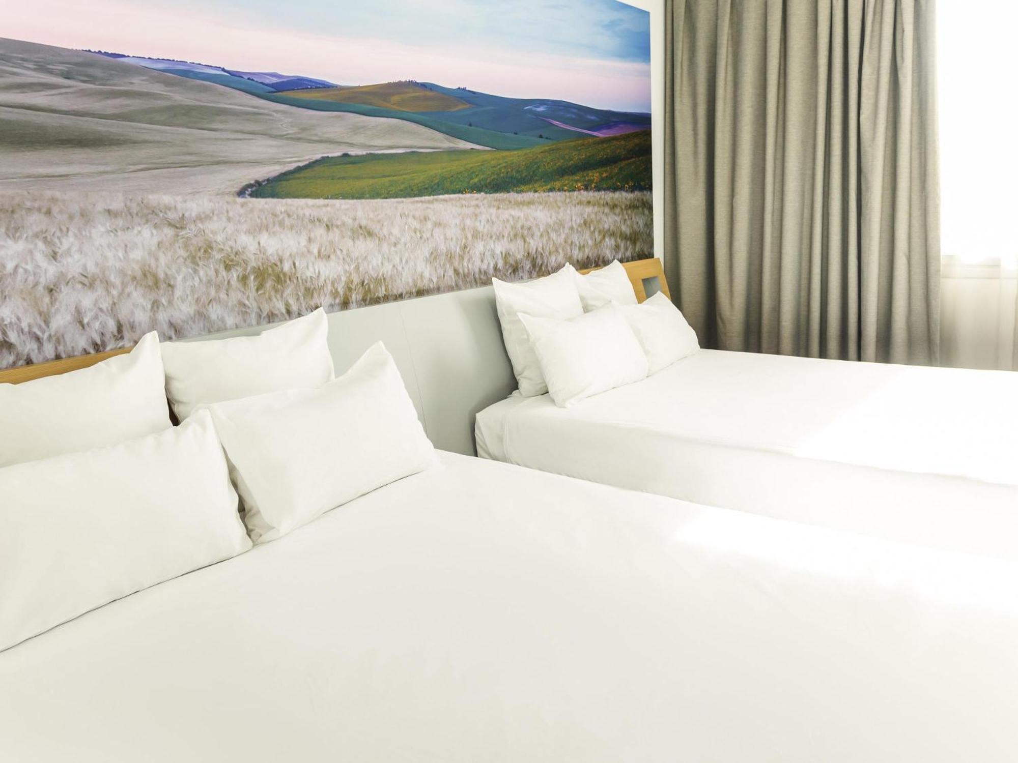 Superior Double Room with Two Double Beds,1756399776:JPEG