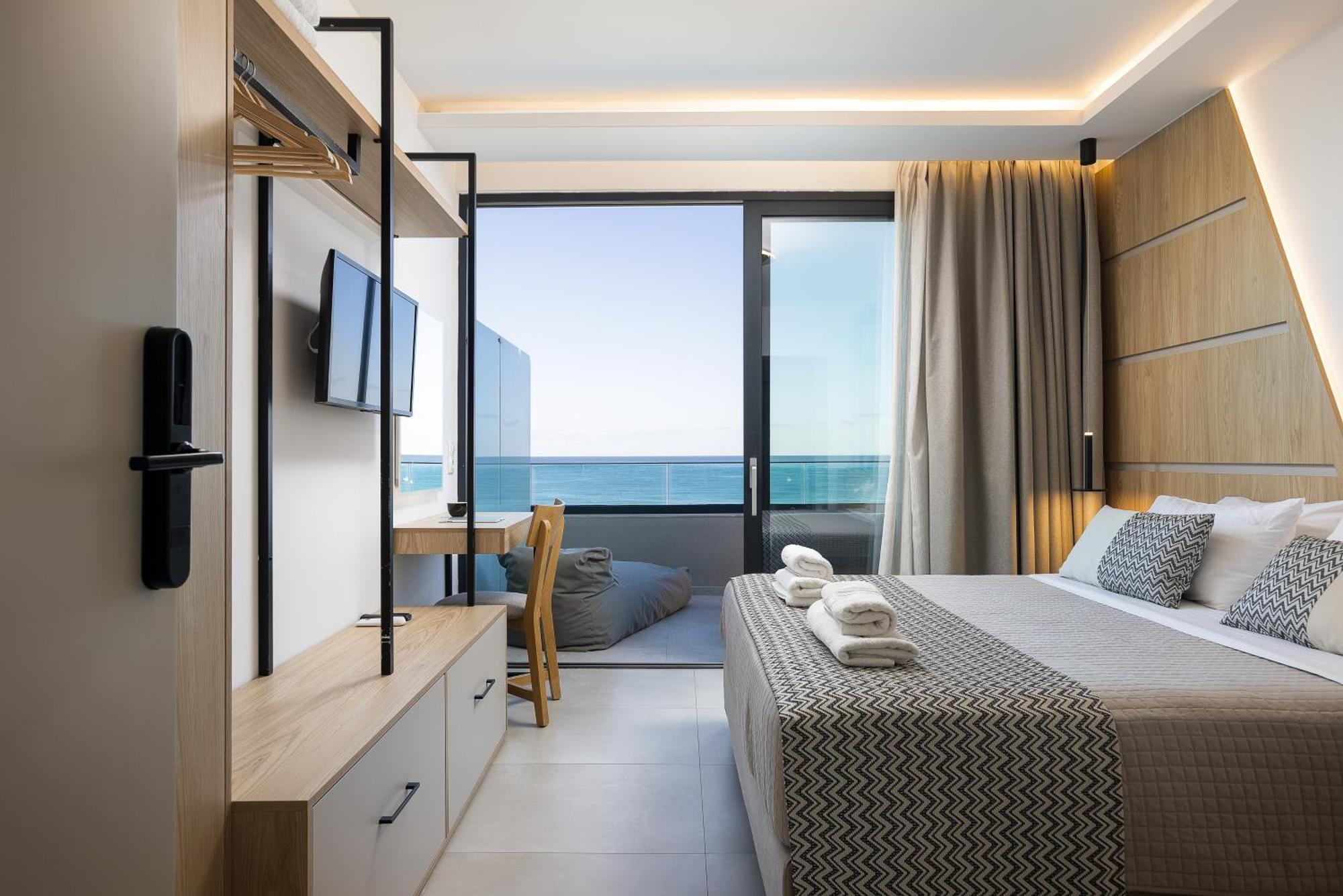 Deluxe Double Room Sea View